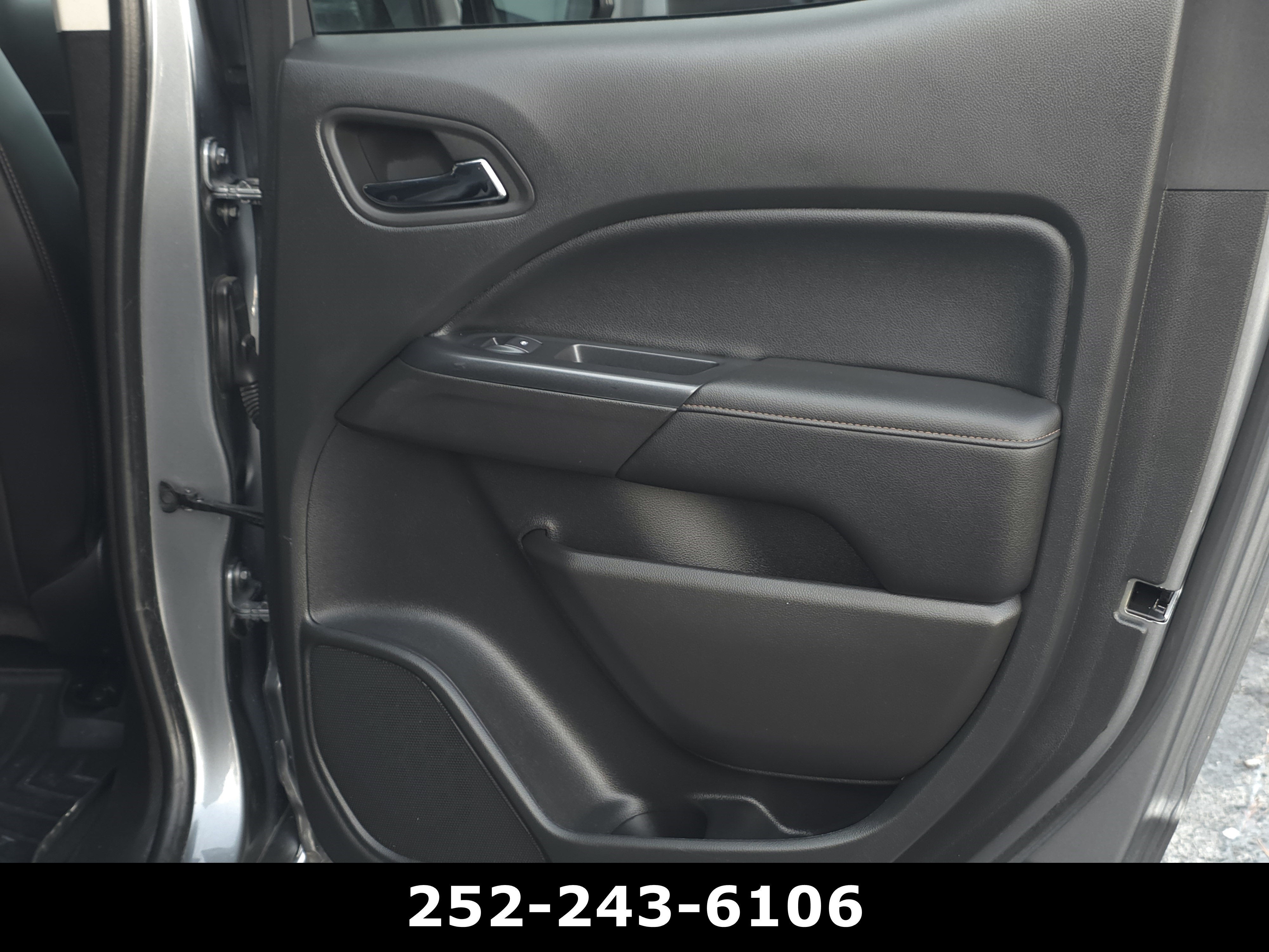 2022 GMC Canyon AT4 - Leather