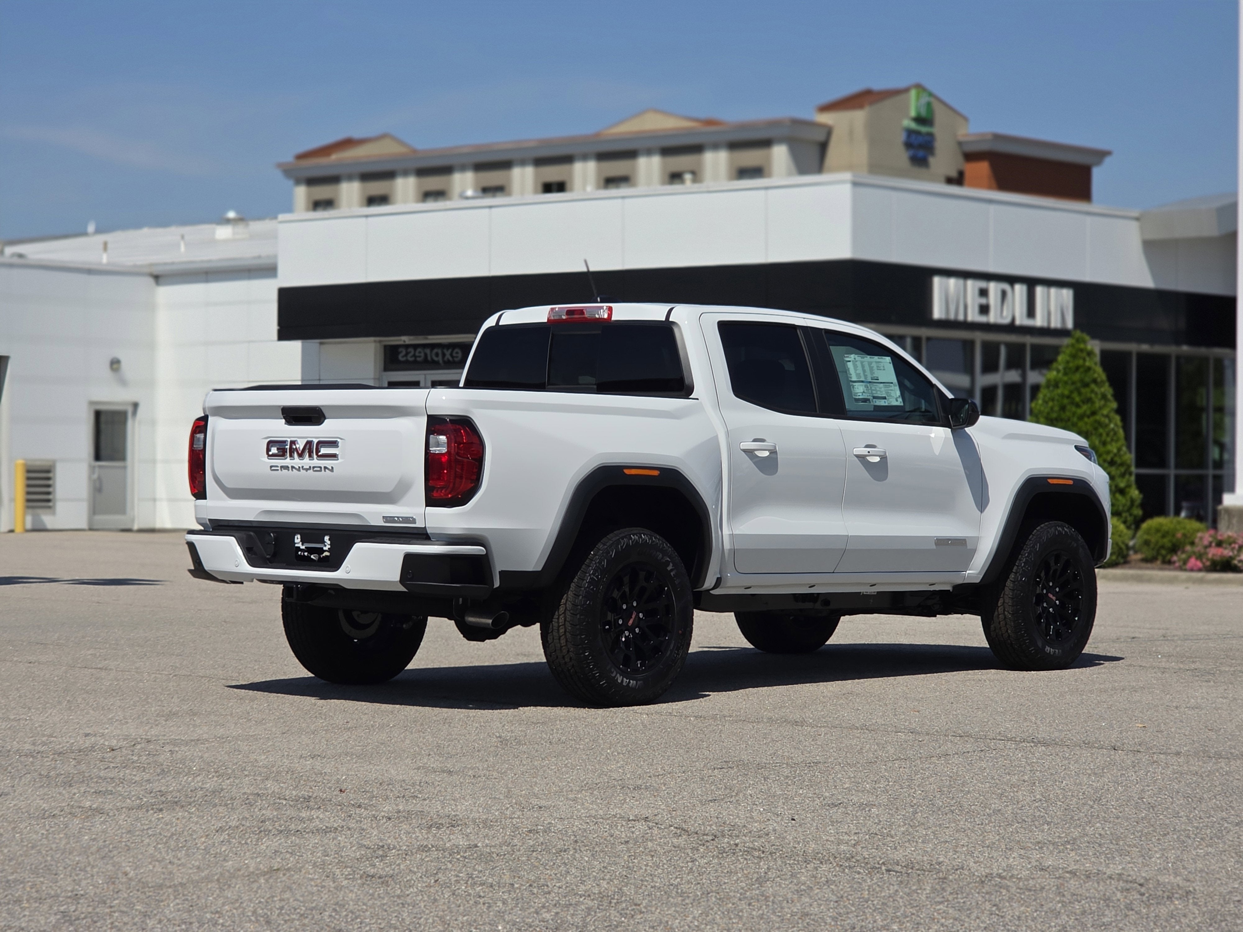 2026 GMC Canyon Elevation