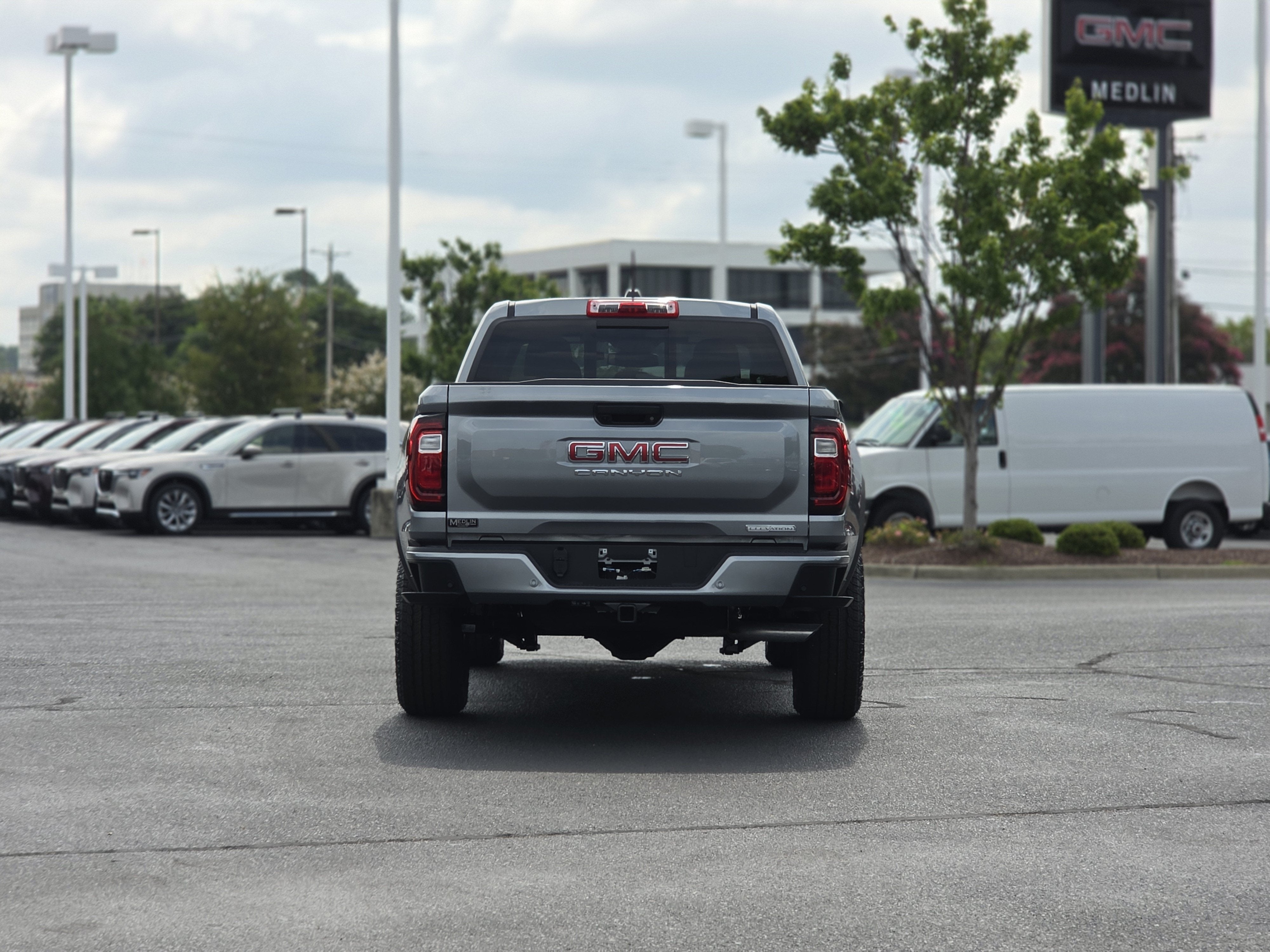 2026 GMC Canyon Elevation