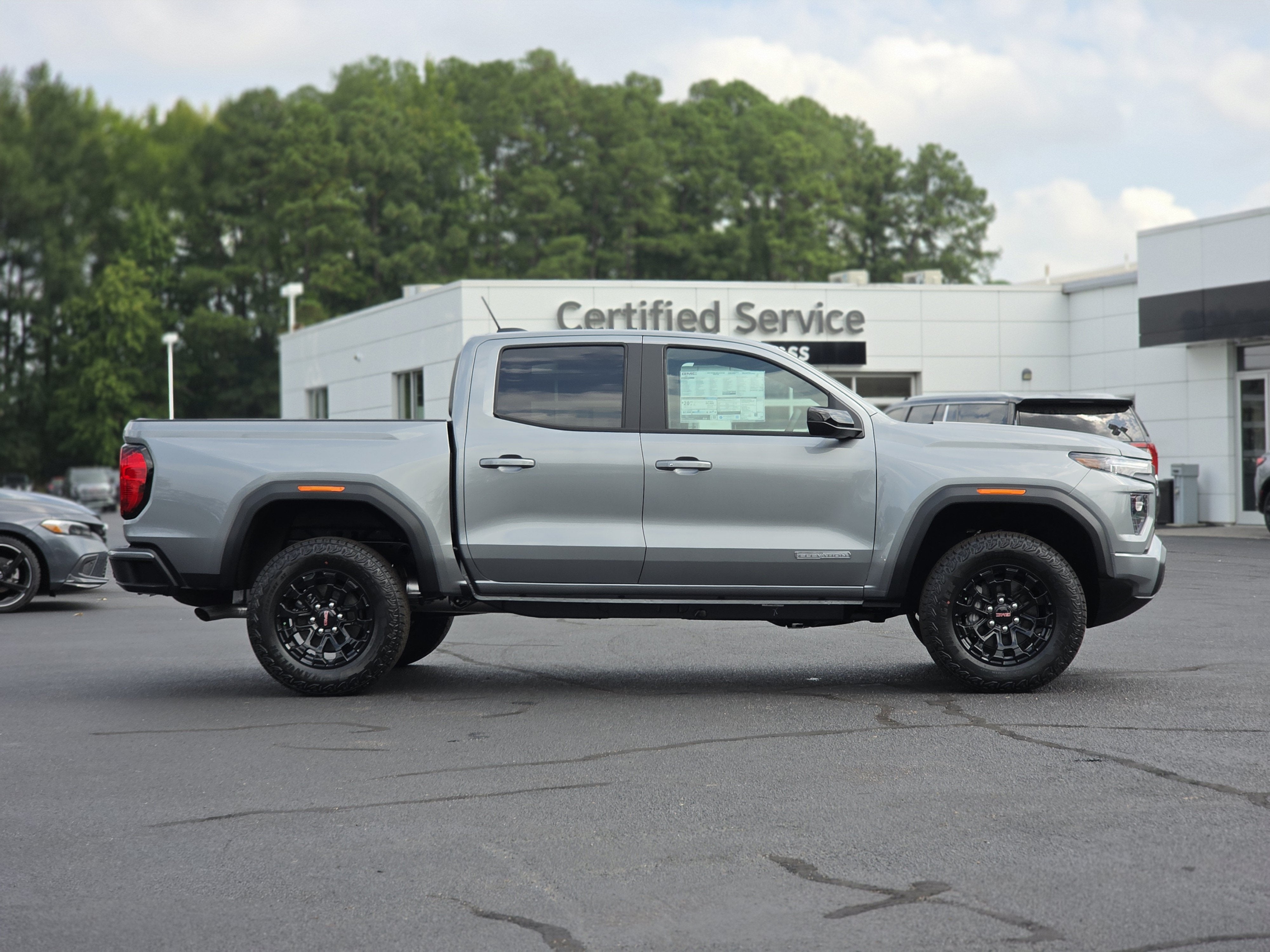 2026 GMC Canyon Elevation