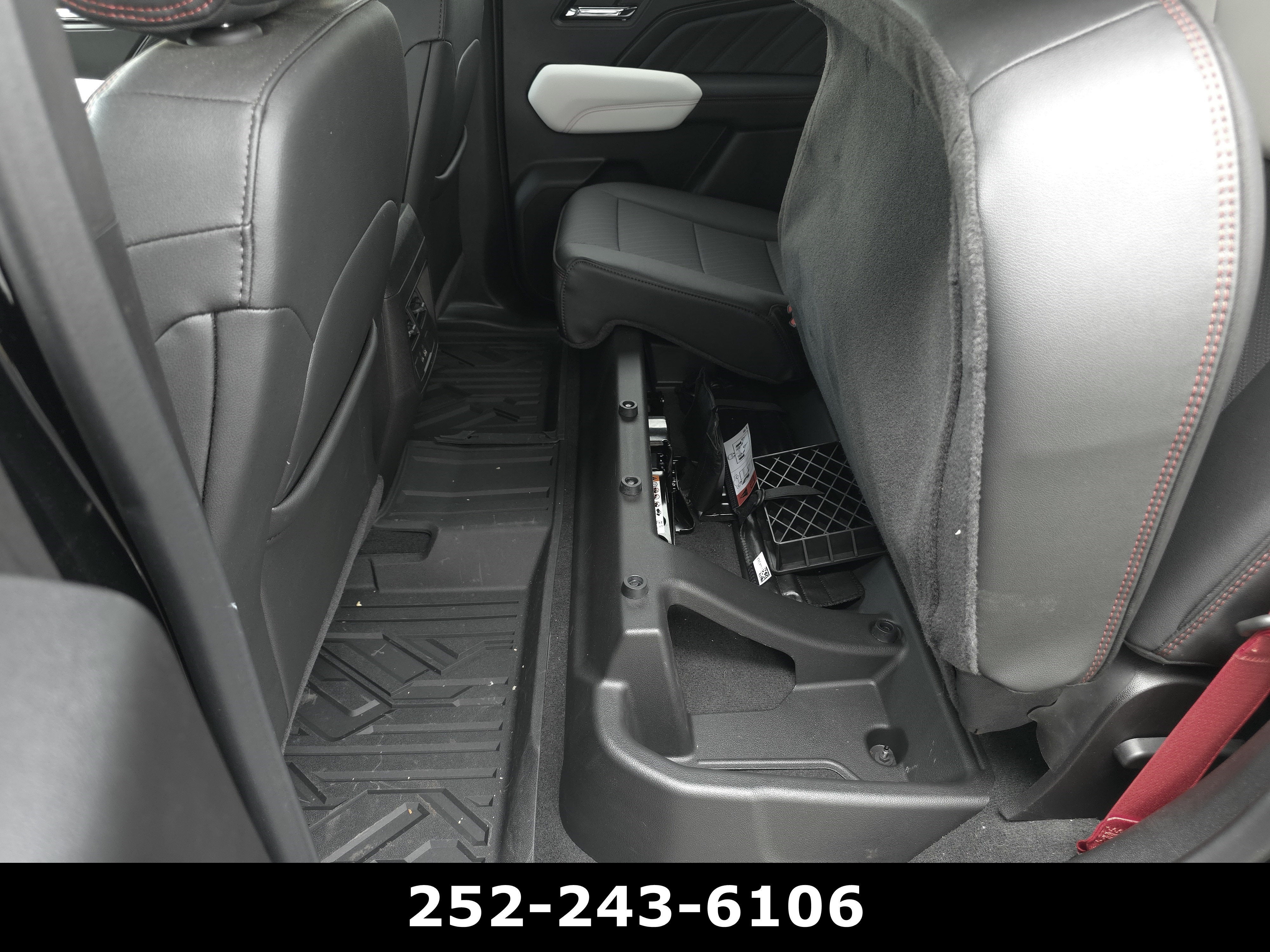 2025 GMC Canyon AT4