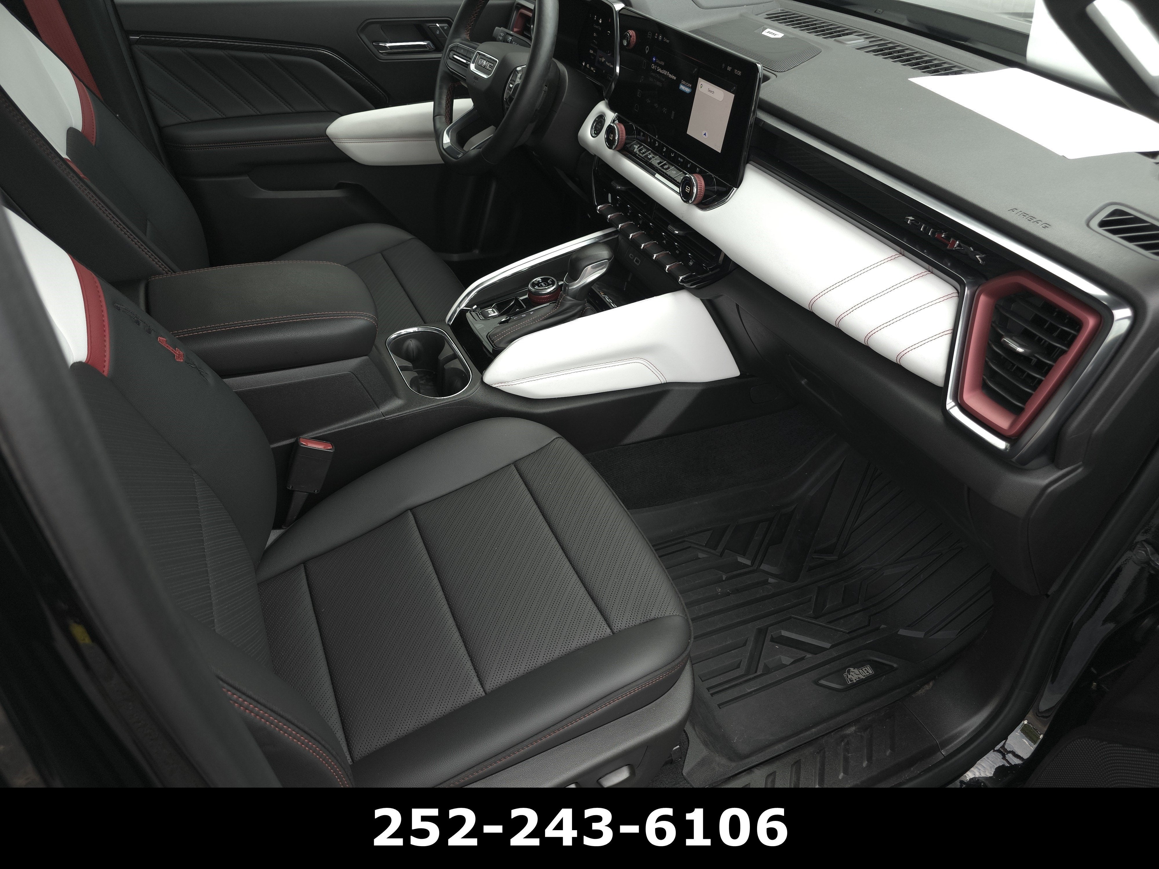 2025 GMC Canyon AT4