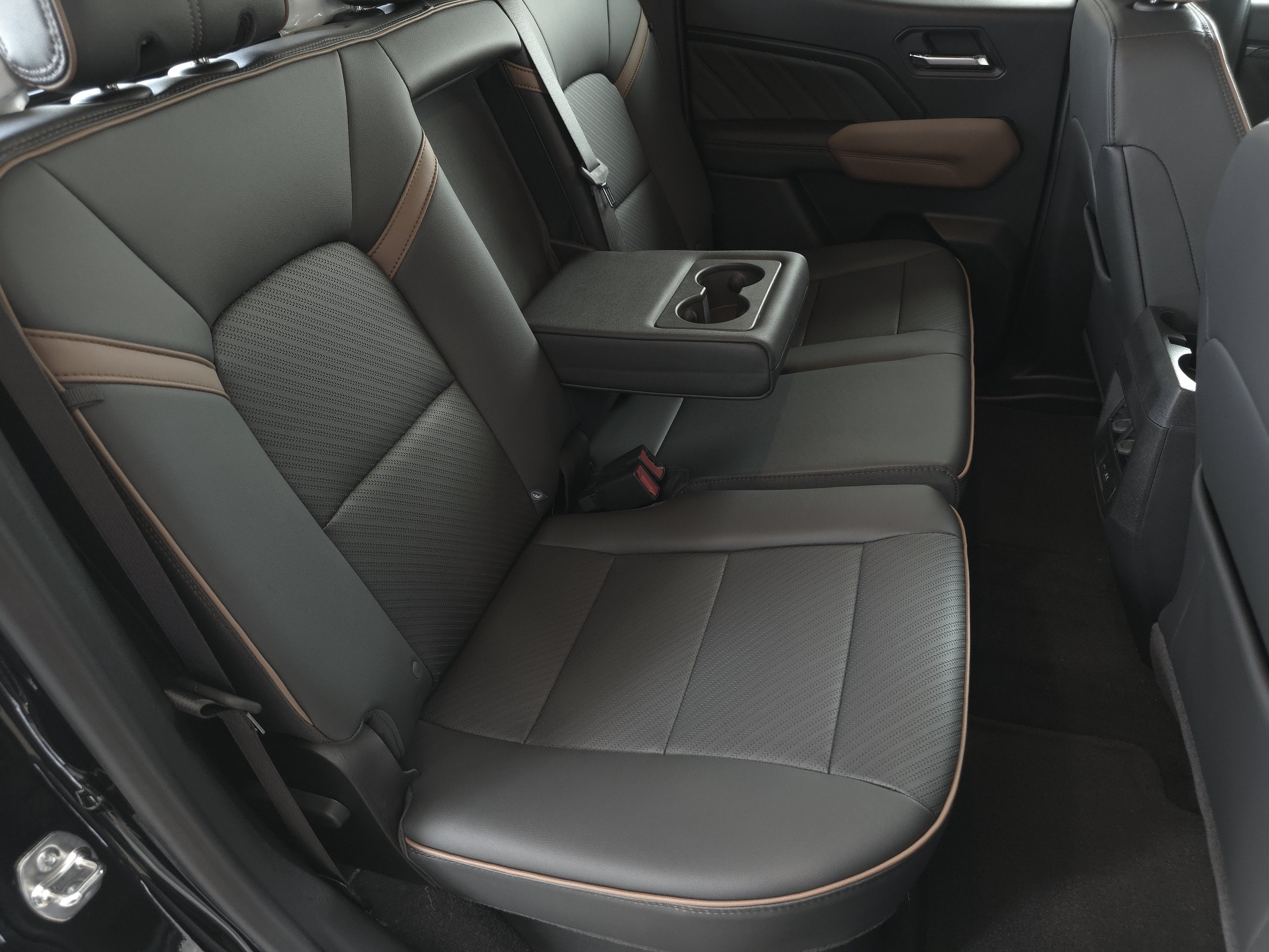 2026 GMC Canyon AT4 - Photo 35