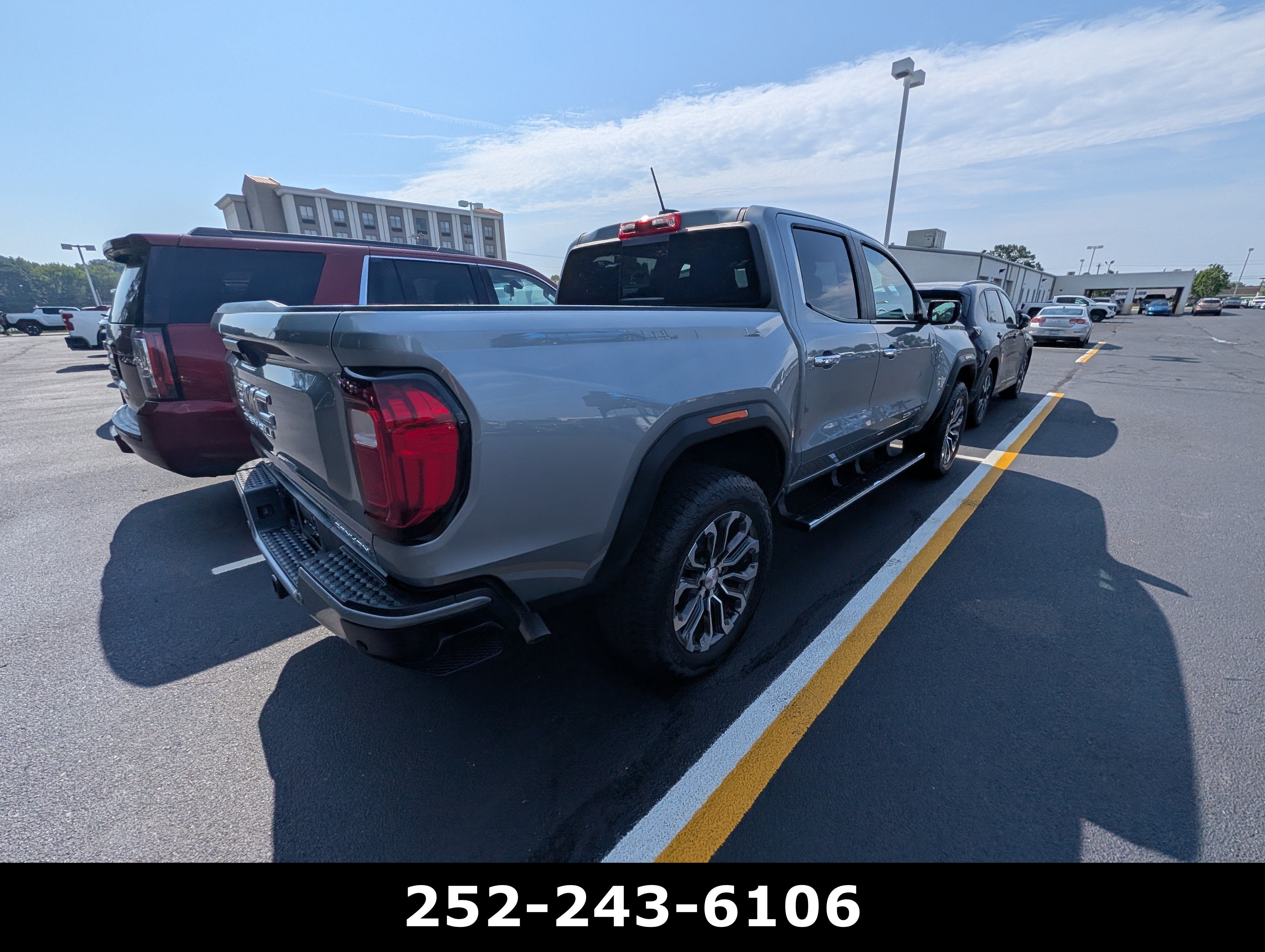 2024 GMC Canyon Denali