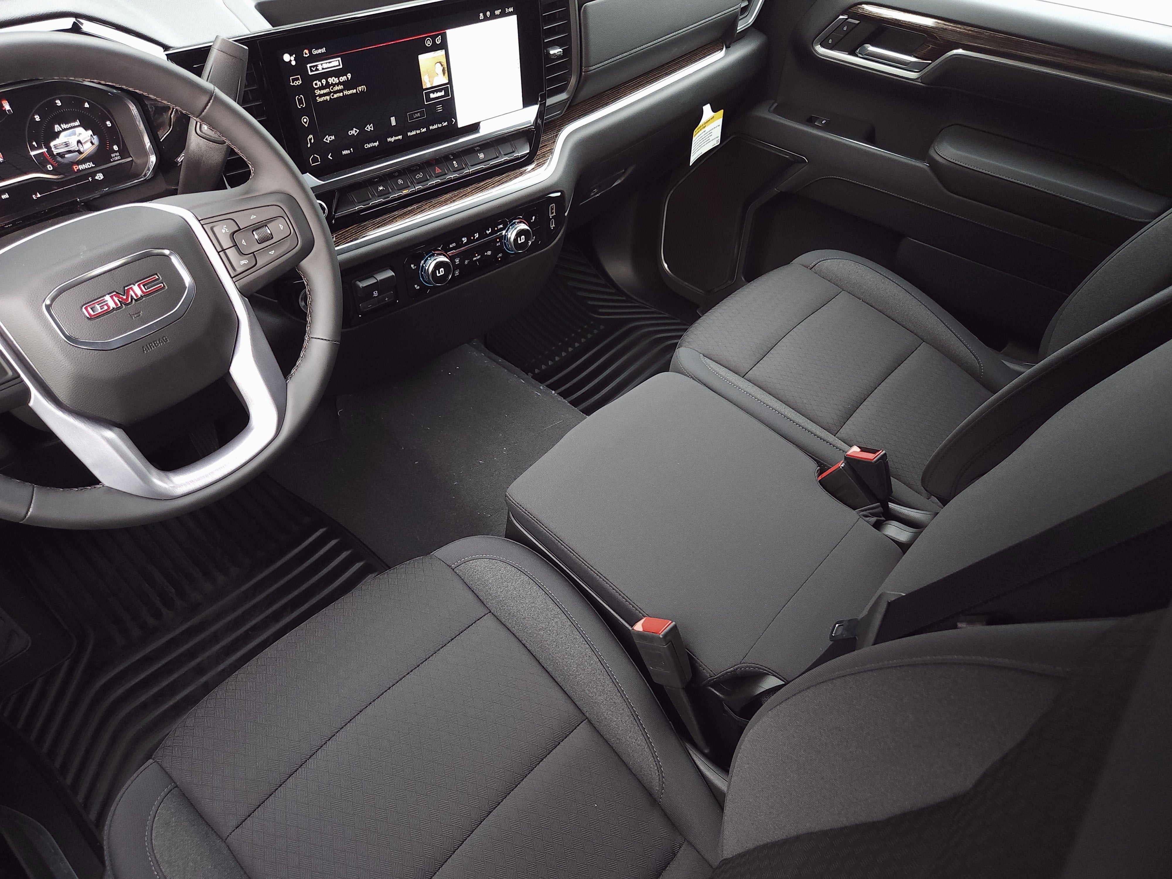 2025 GMC Sierra 1500 SLE