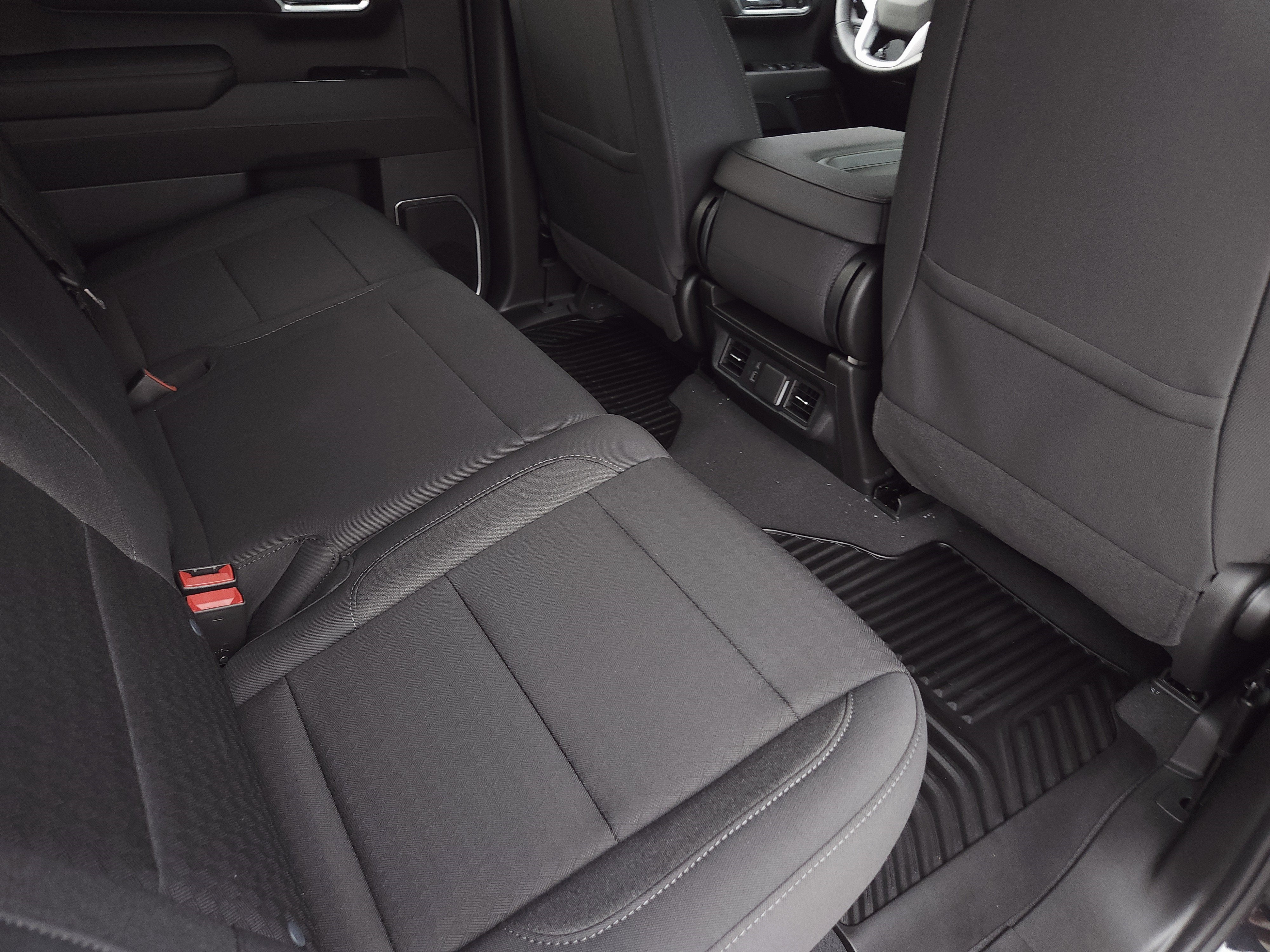 2025 GMC Sierra 1500 SLE