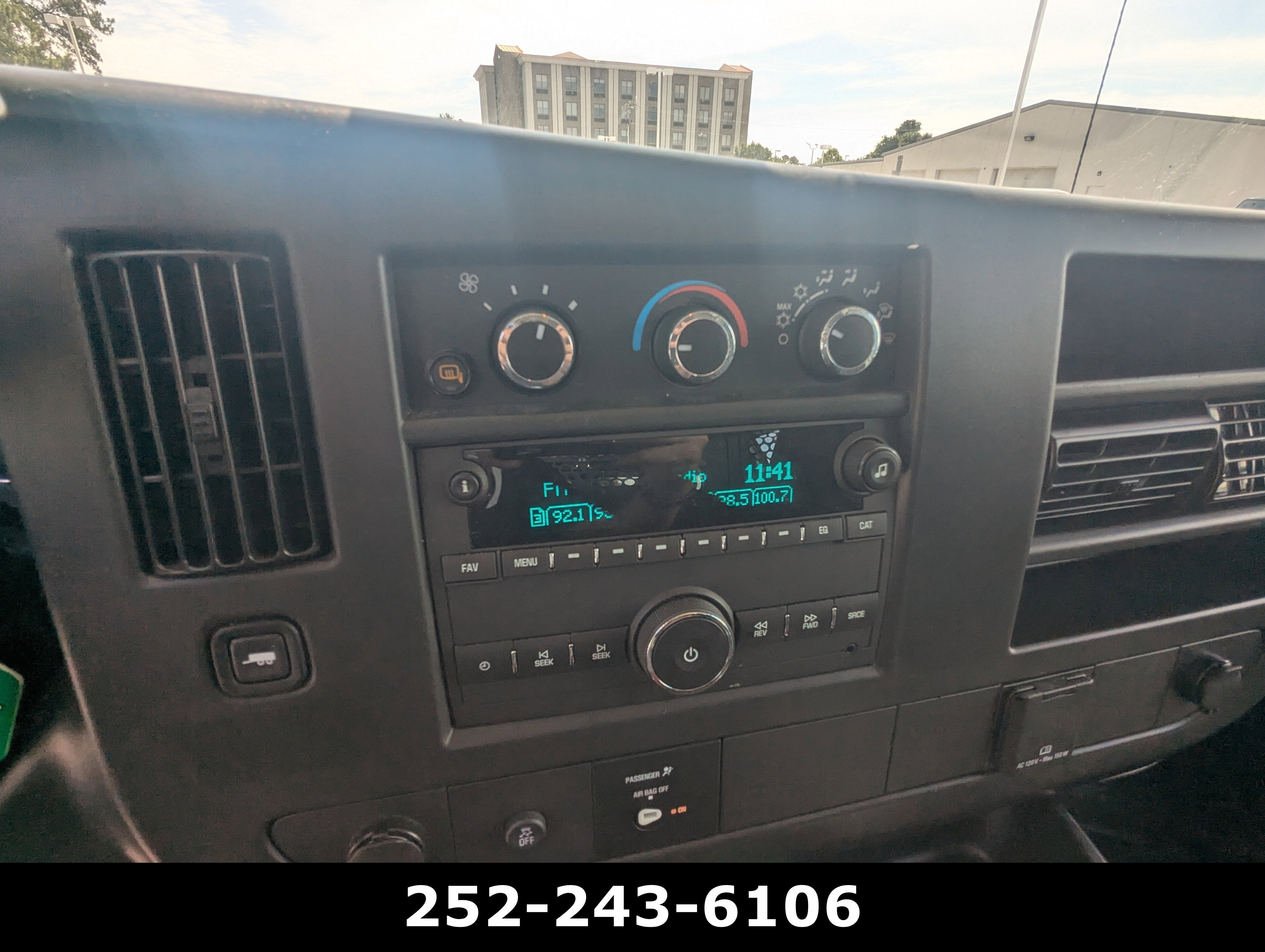 2025 GMC Savana Cargo Work Van