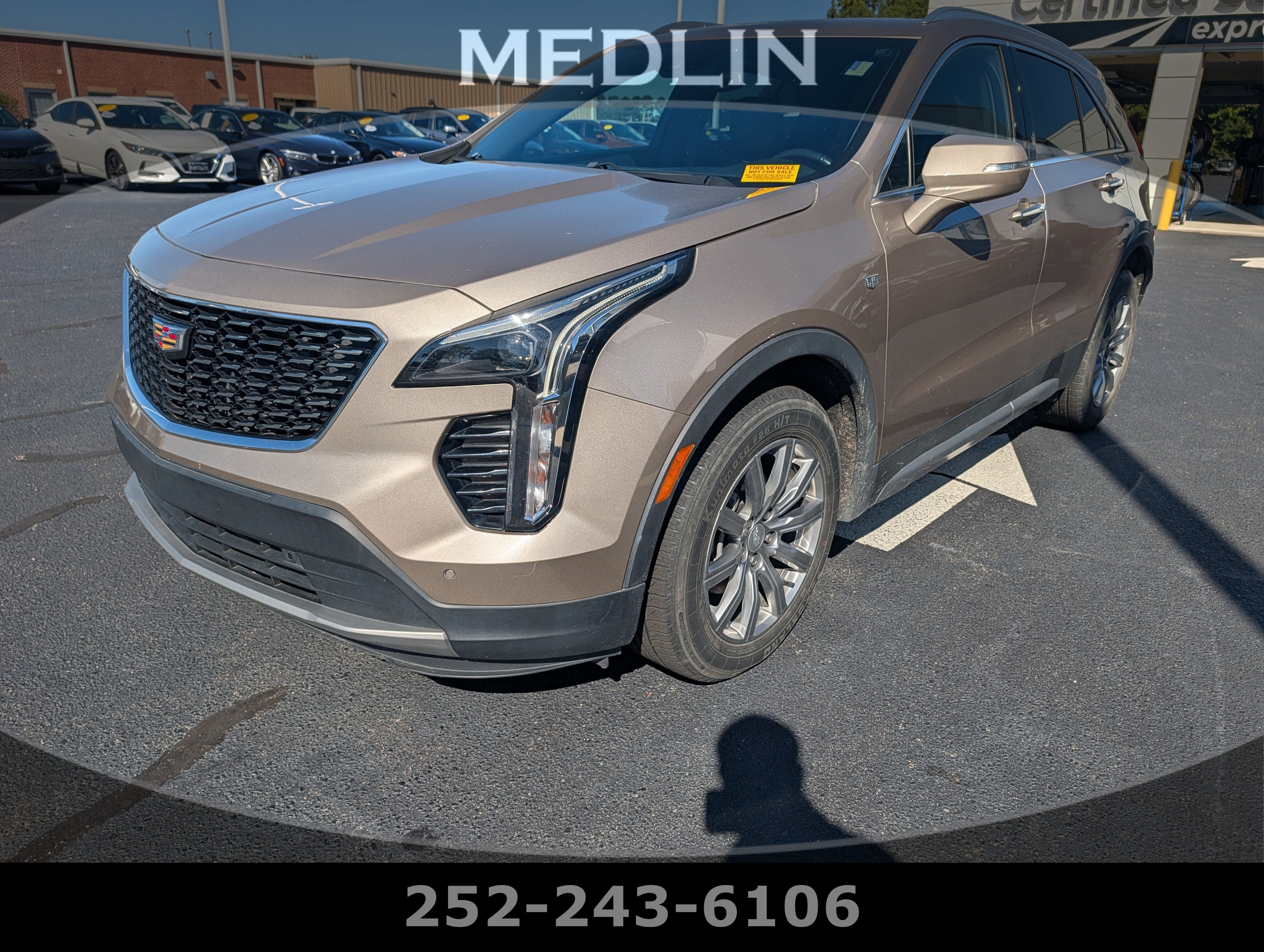 2023 Cadillac XT4 FWD Premium Luxury