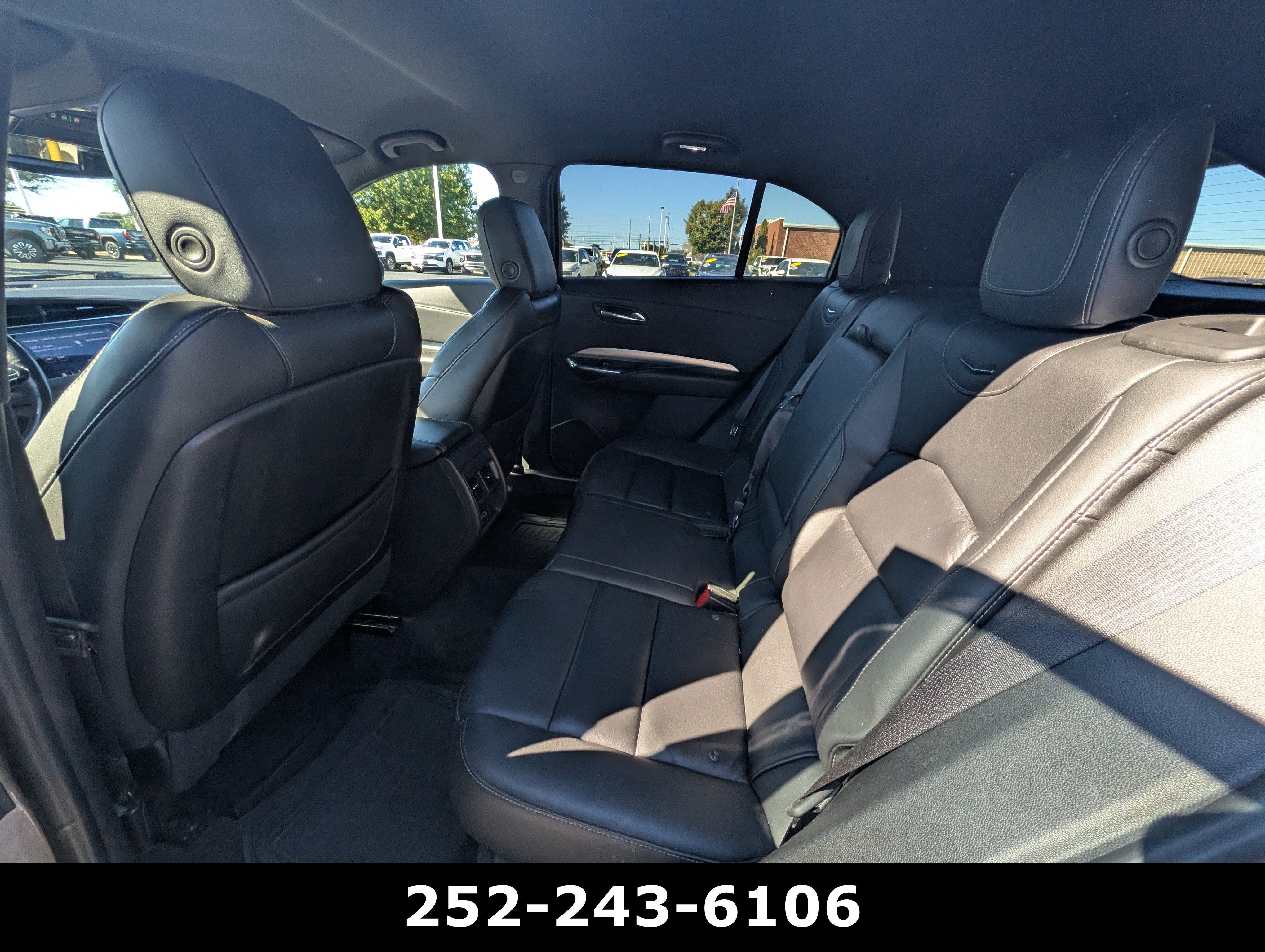 2023 Cadillac XT4 FWD Premium Luxury