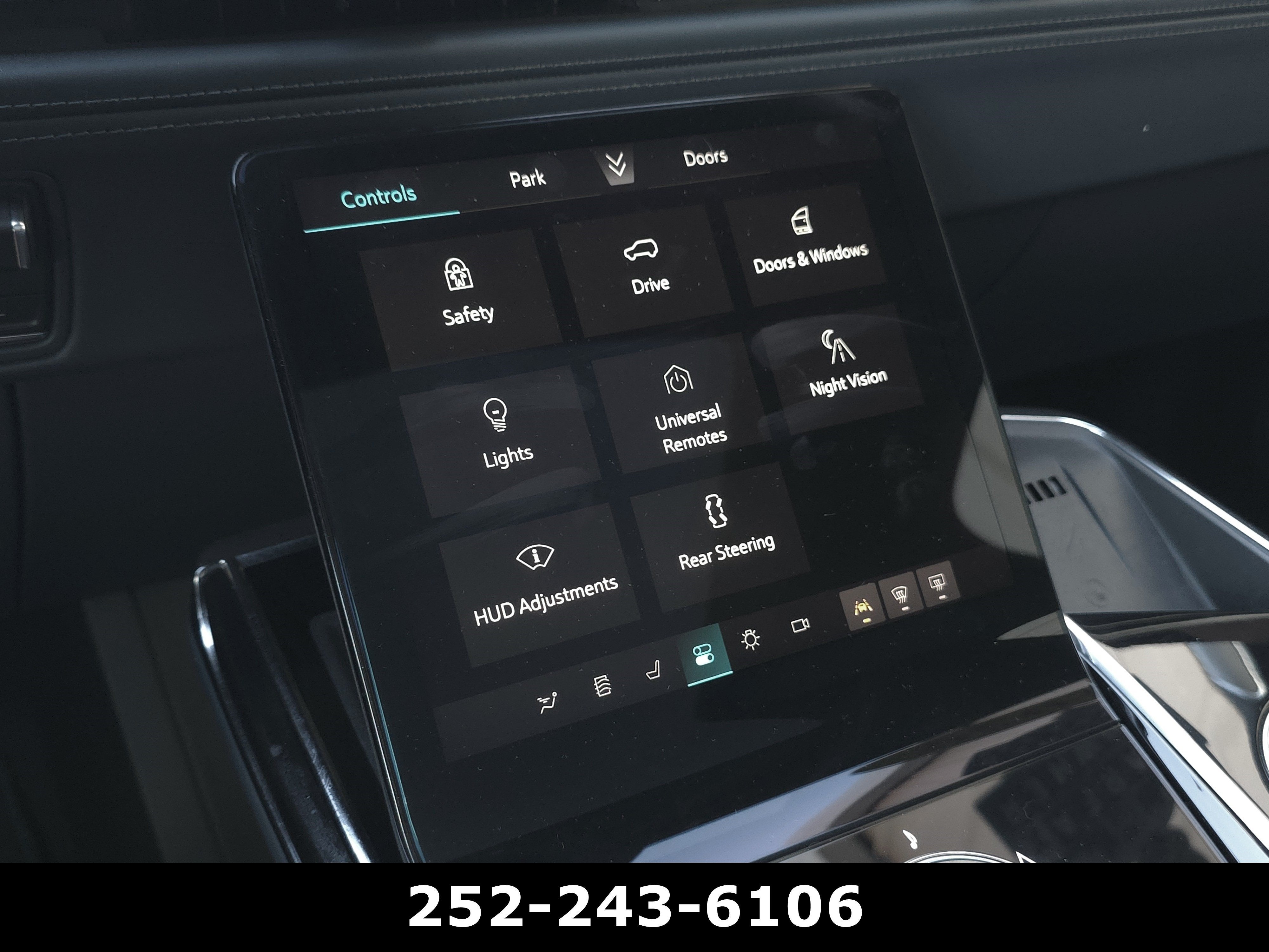 2026 Cadillac ESCALADE IQ Premium Sport