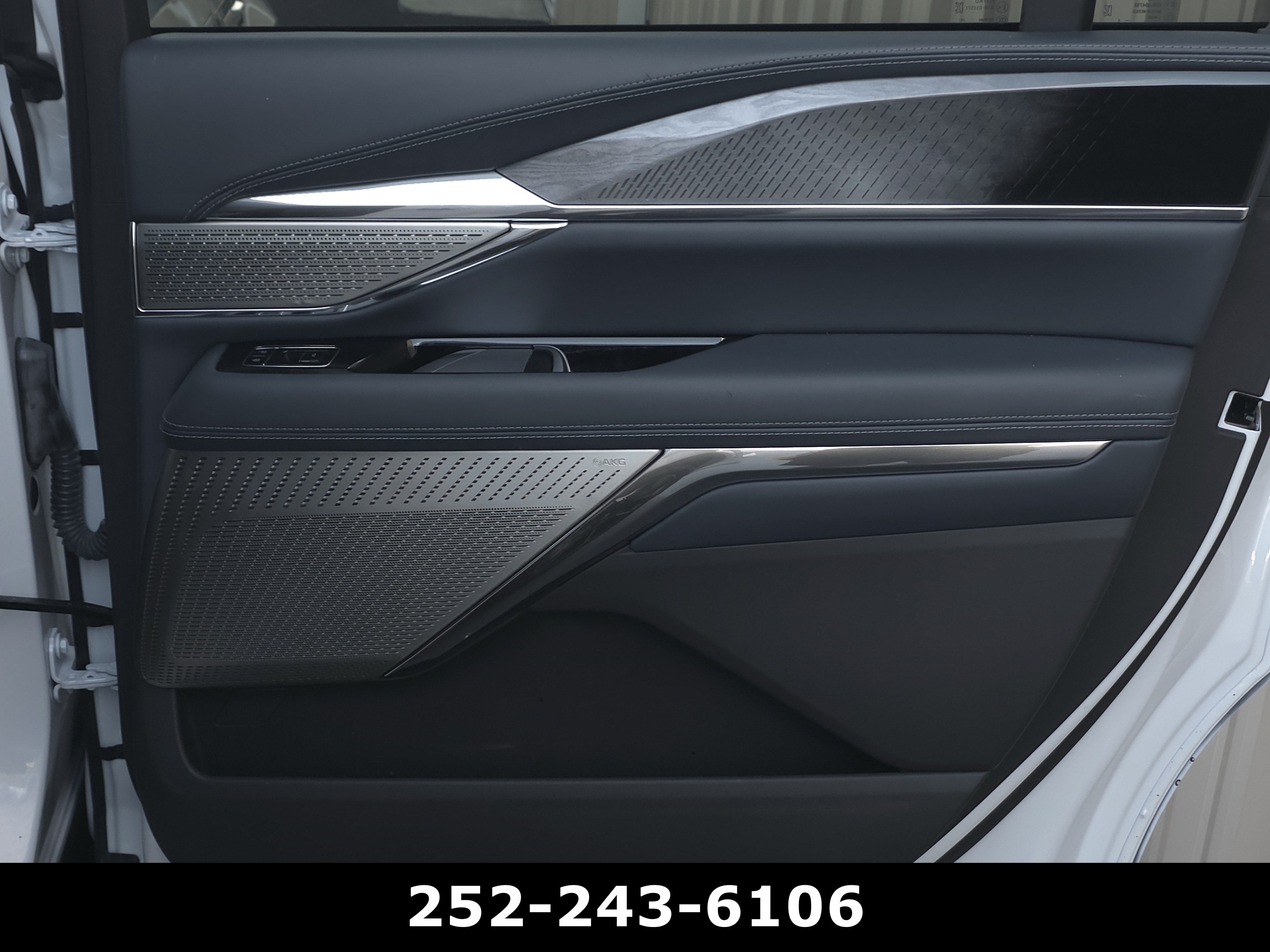 2026 Cadillac ESCALADE IQ Premium Sport