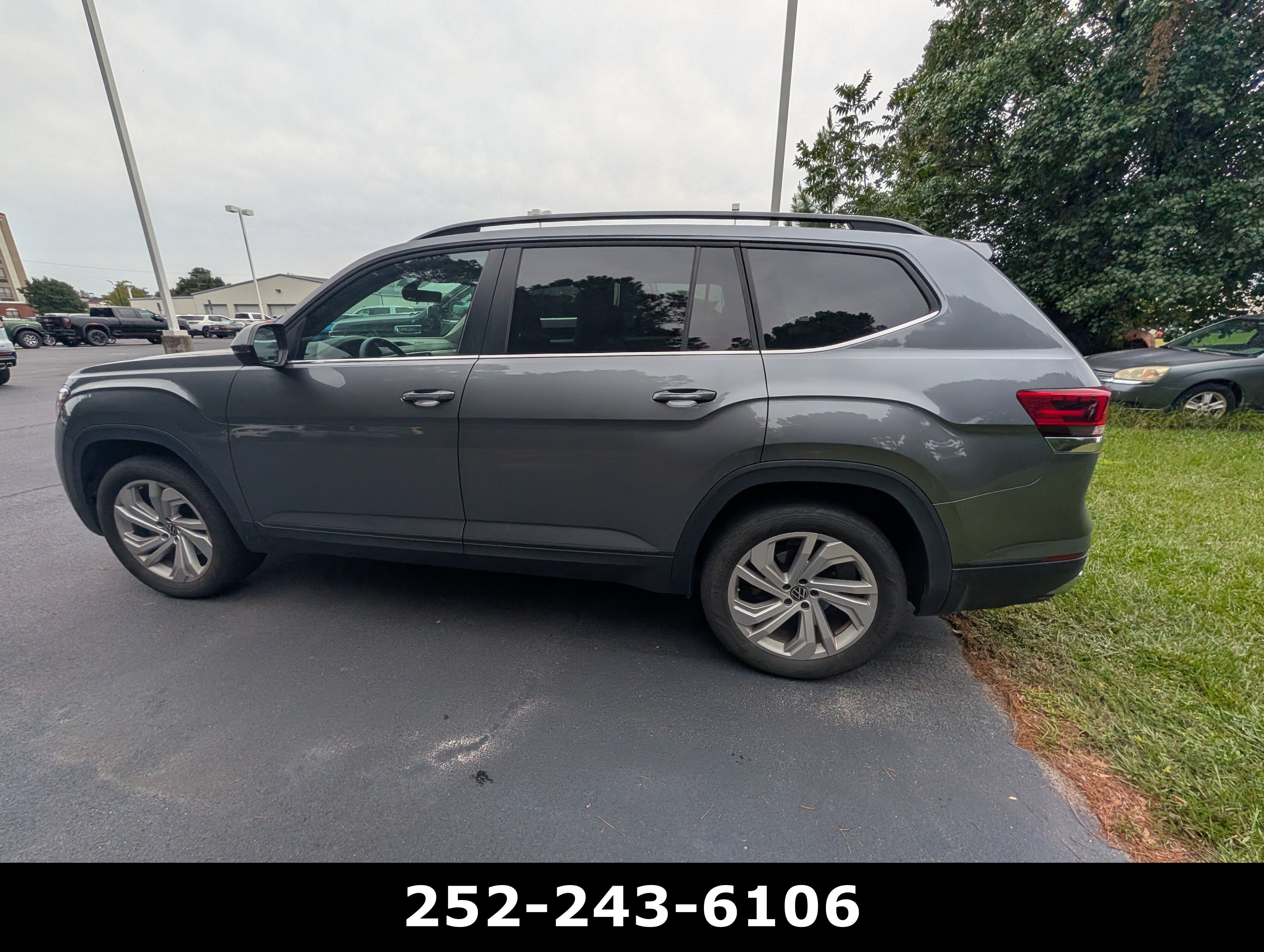 2023 Volkswagen Atlas 3.6L V6 SE w/Technology