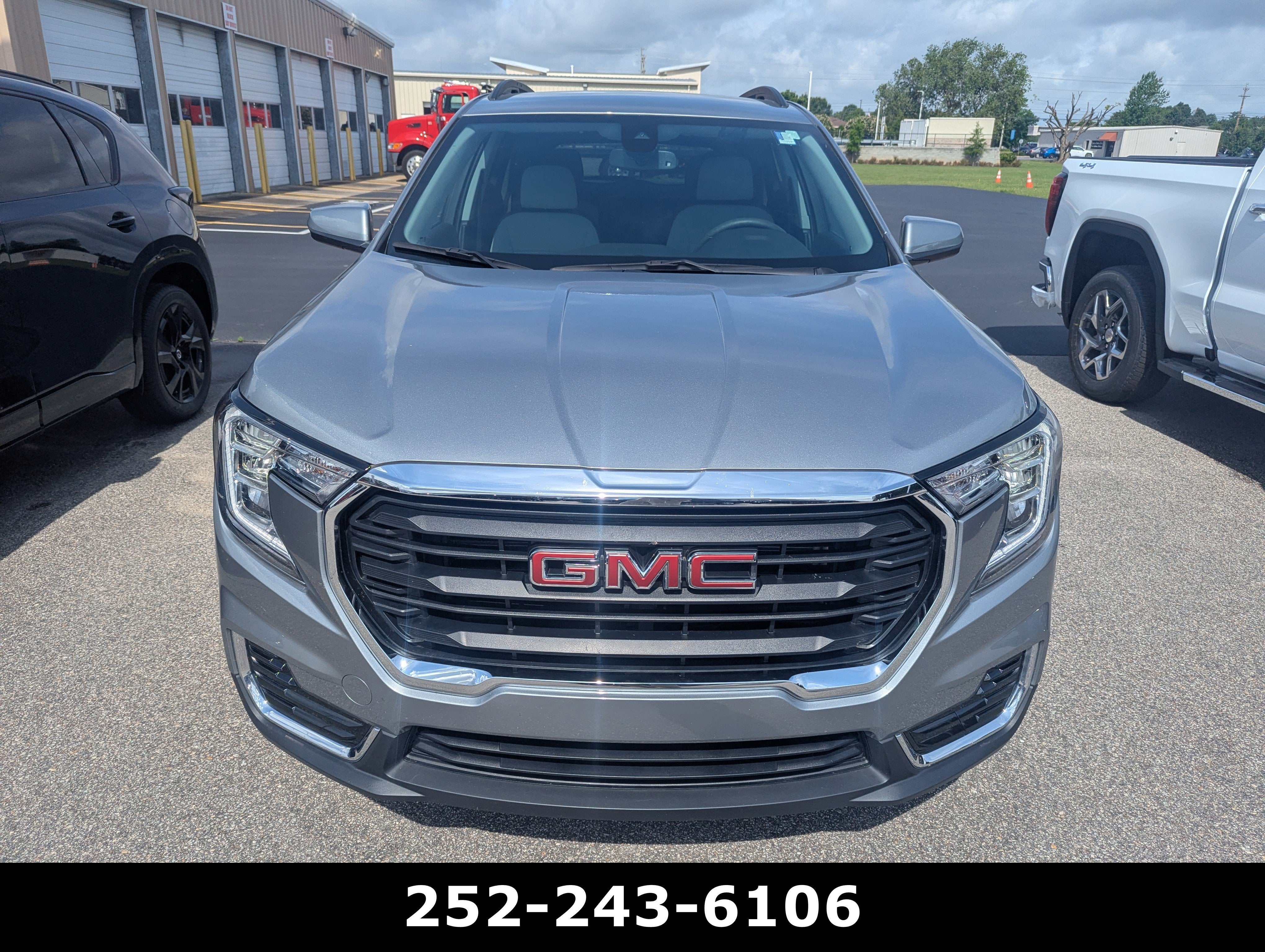 2024 GMC Terrain SLE
