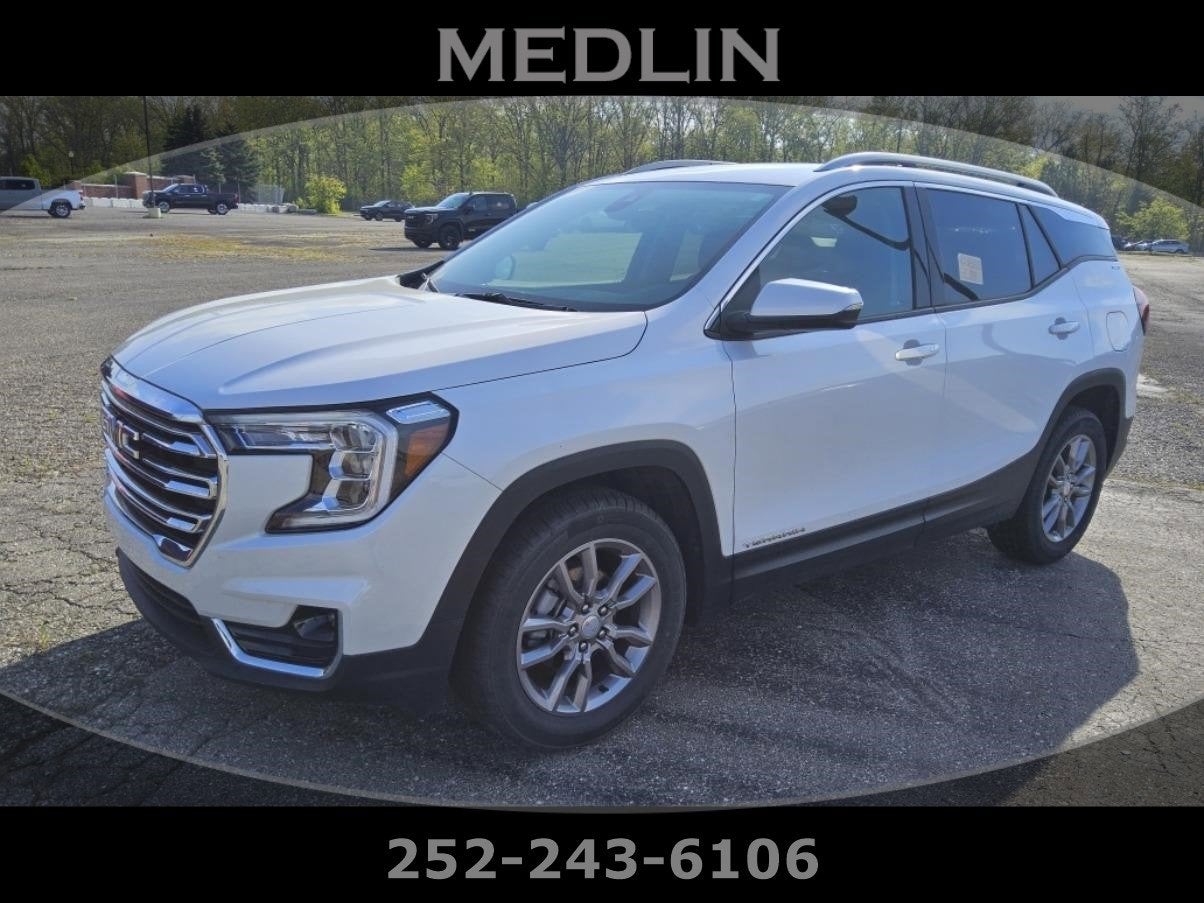 2024 GMC Terrain SLT AWD's photo