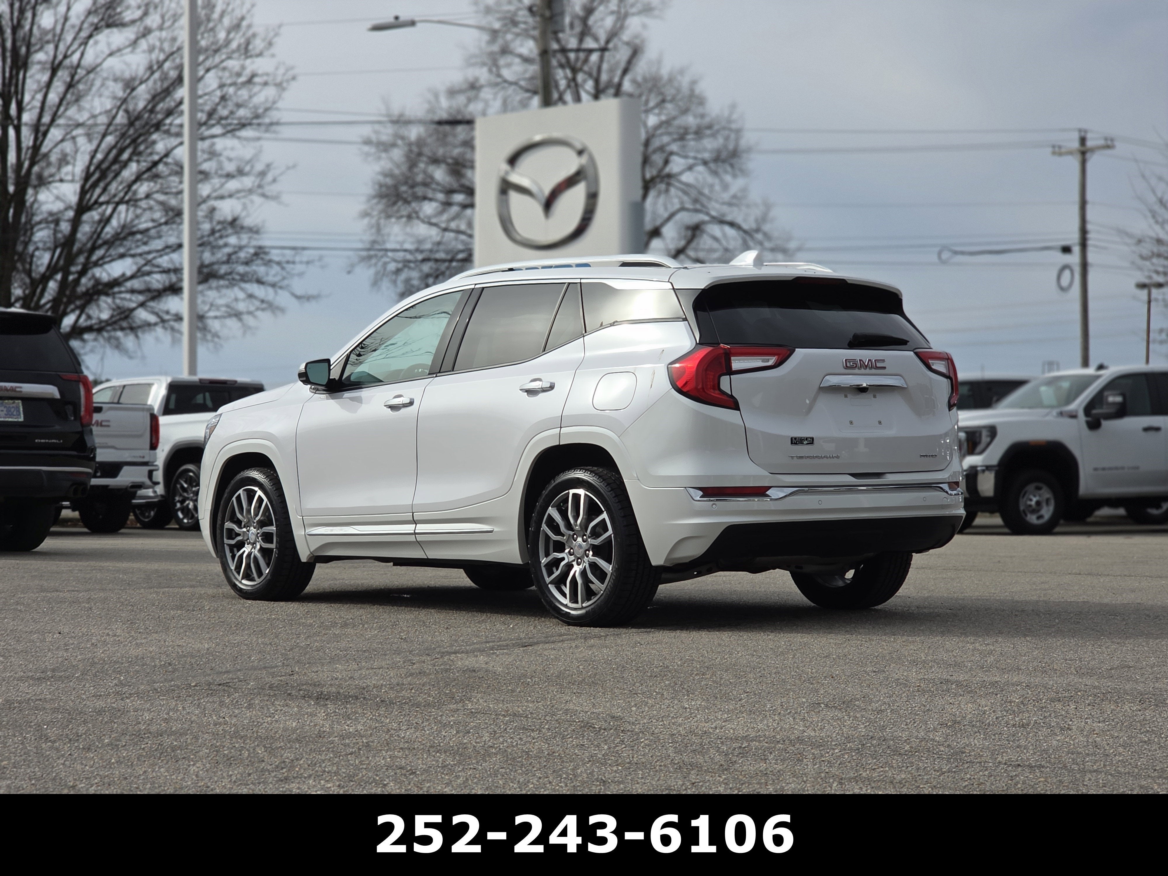 2023 GMC Terrain Denali
