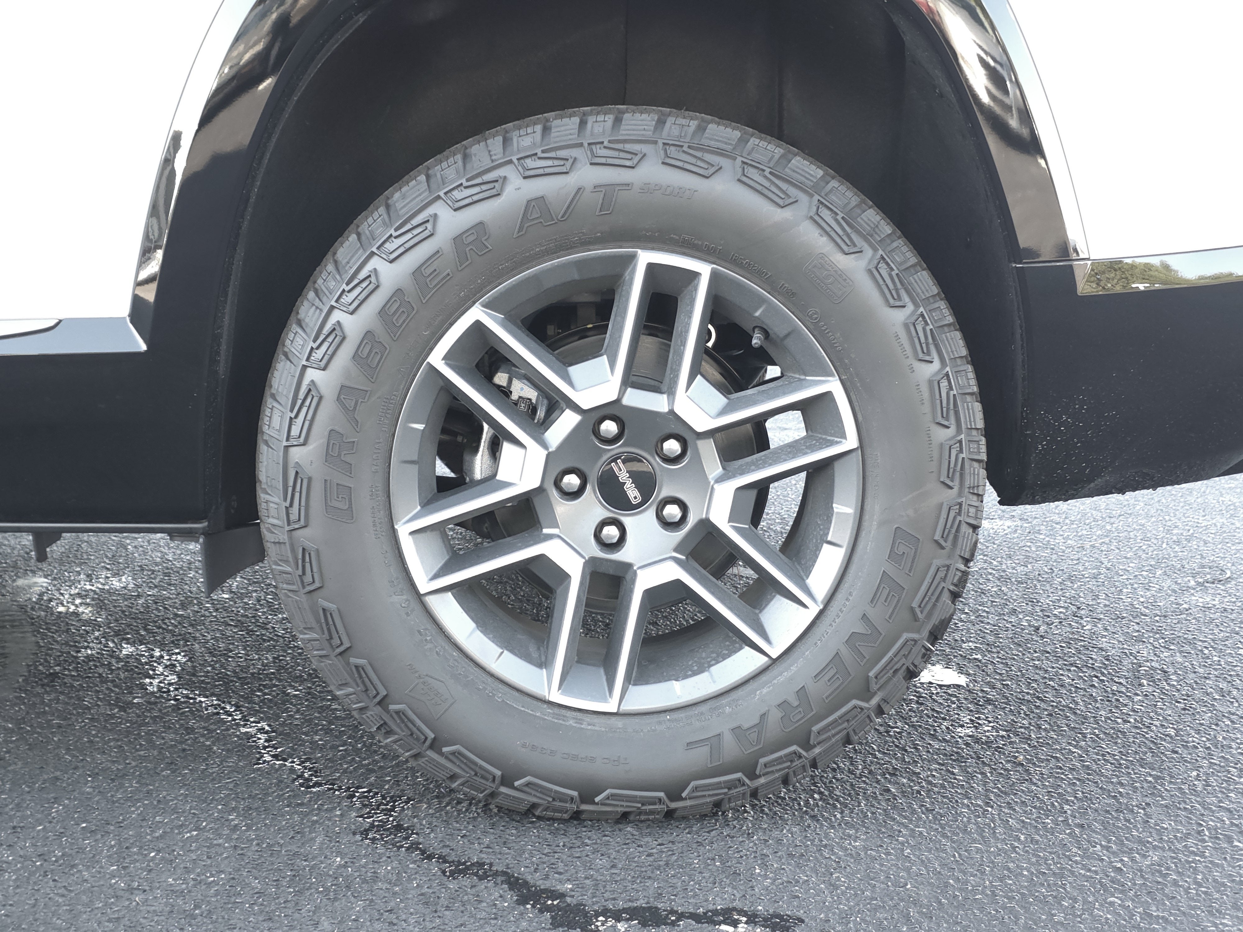 2027 GMC Terrain AT4