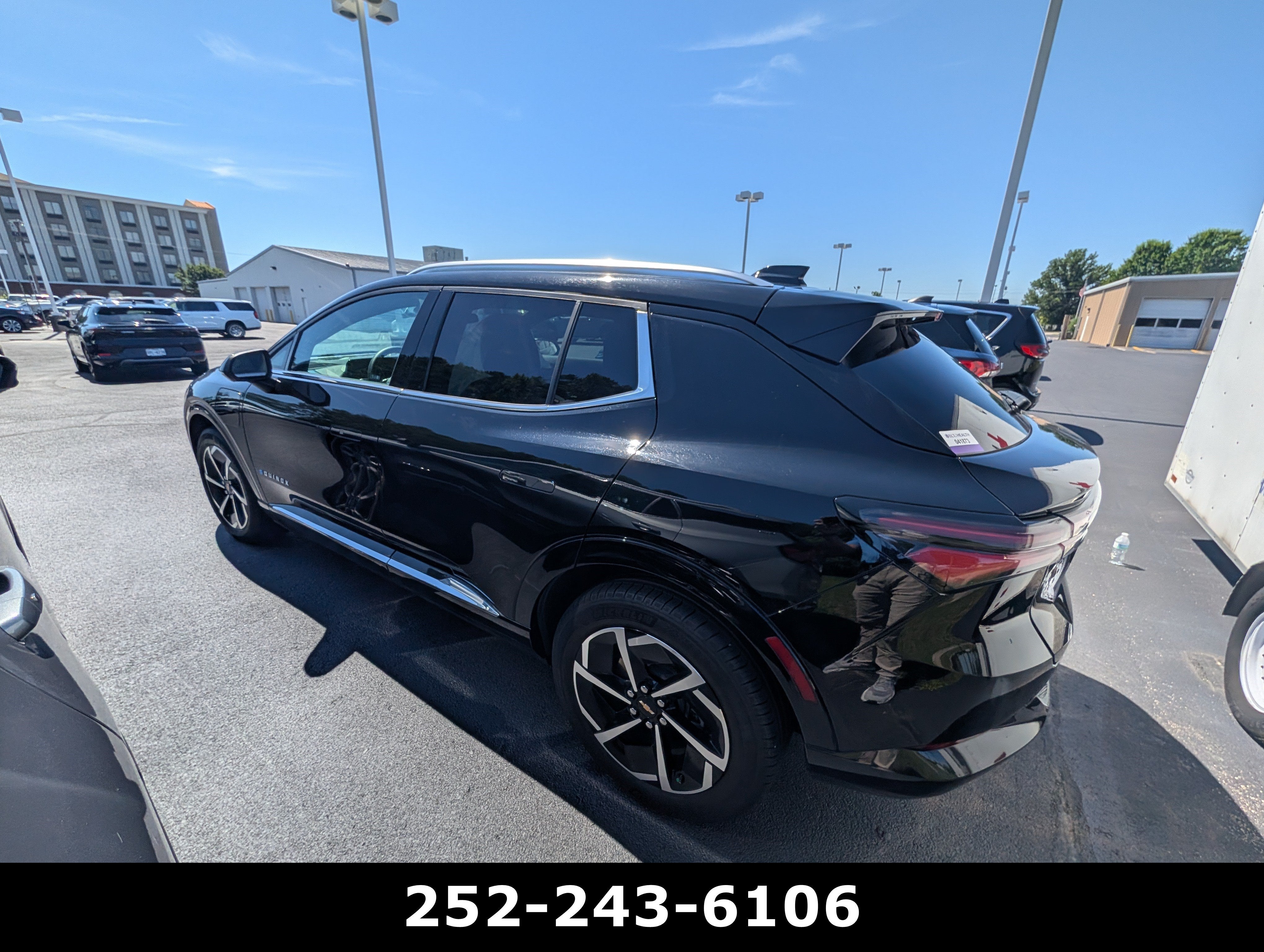 2025 Chevrolet Equinox EV LT