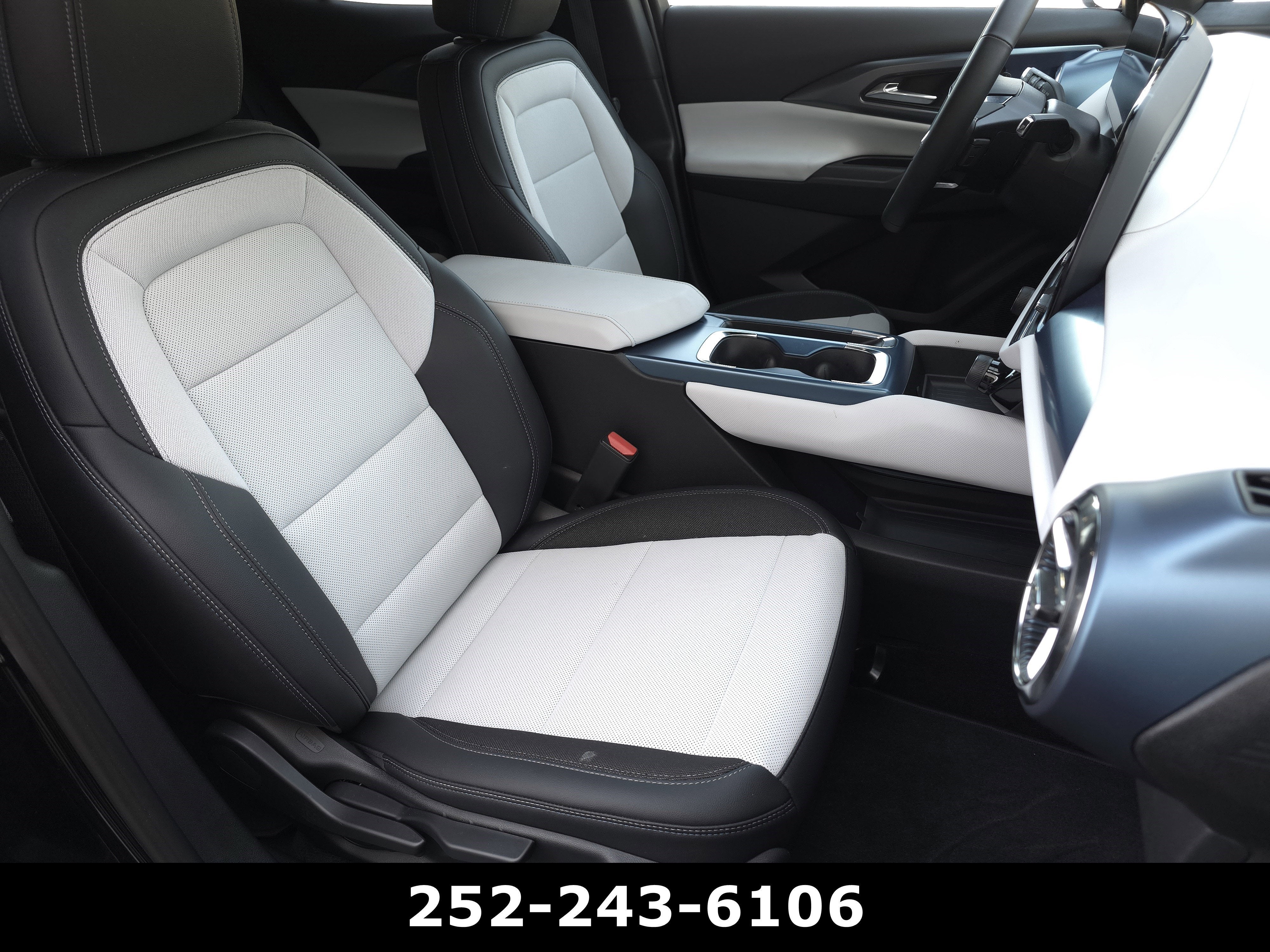 2025 Chevrolet Equinox EV LT