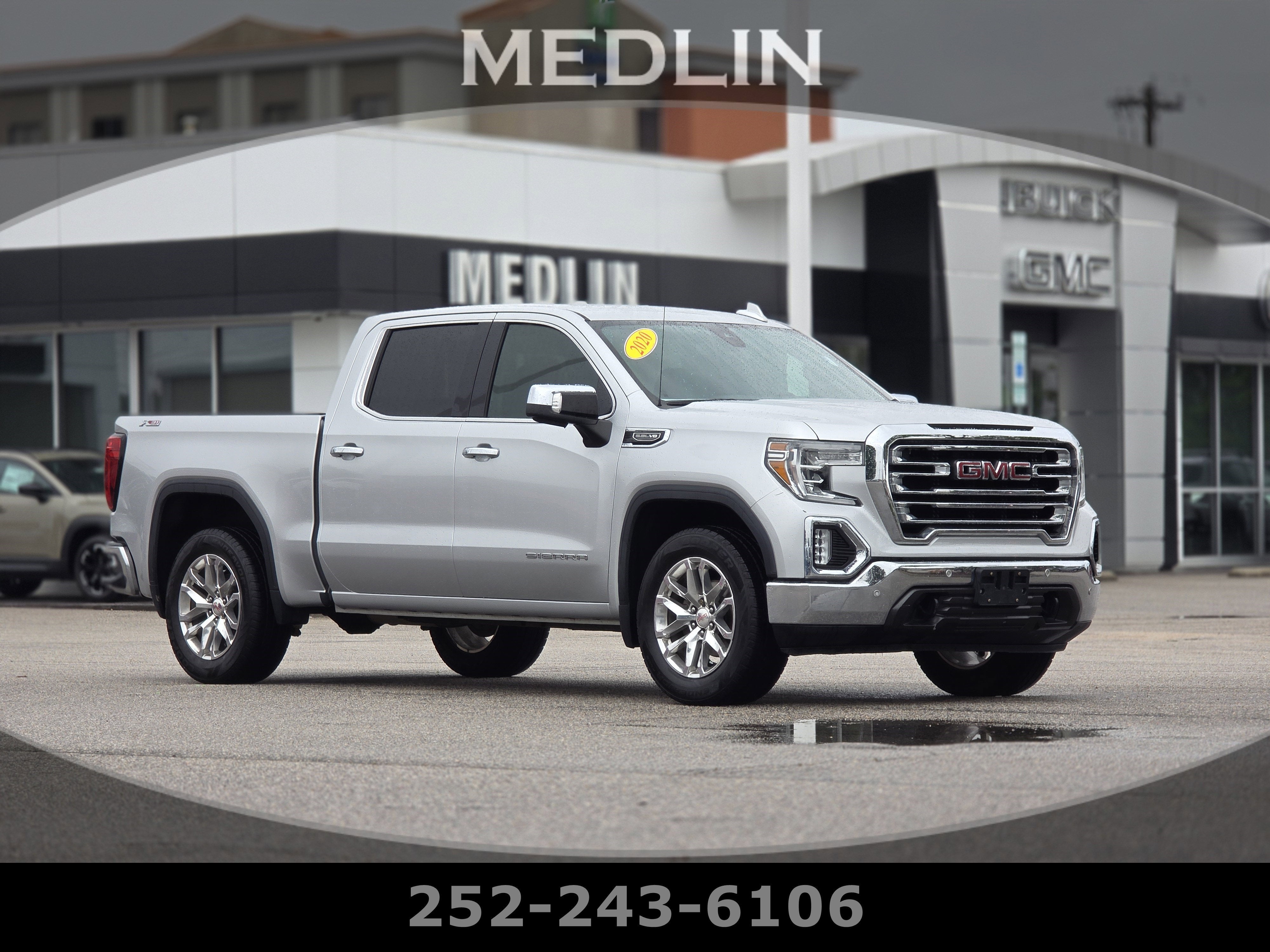 2020 GMC Sierra 4WD Crew Cab Short Box SLT's photo