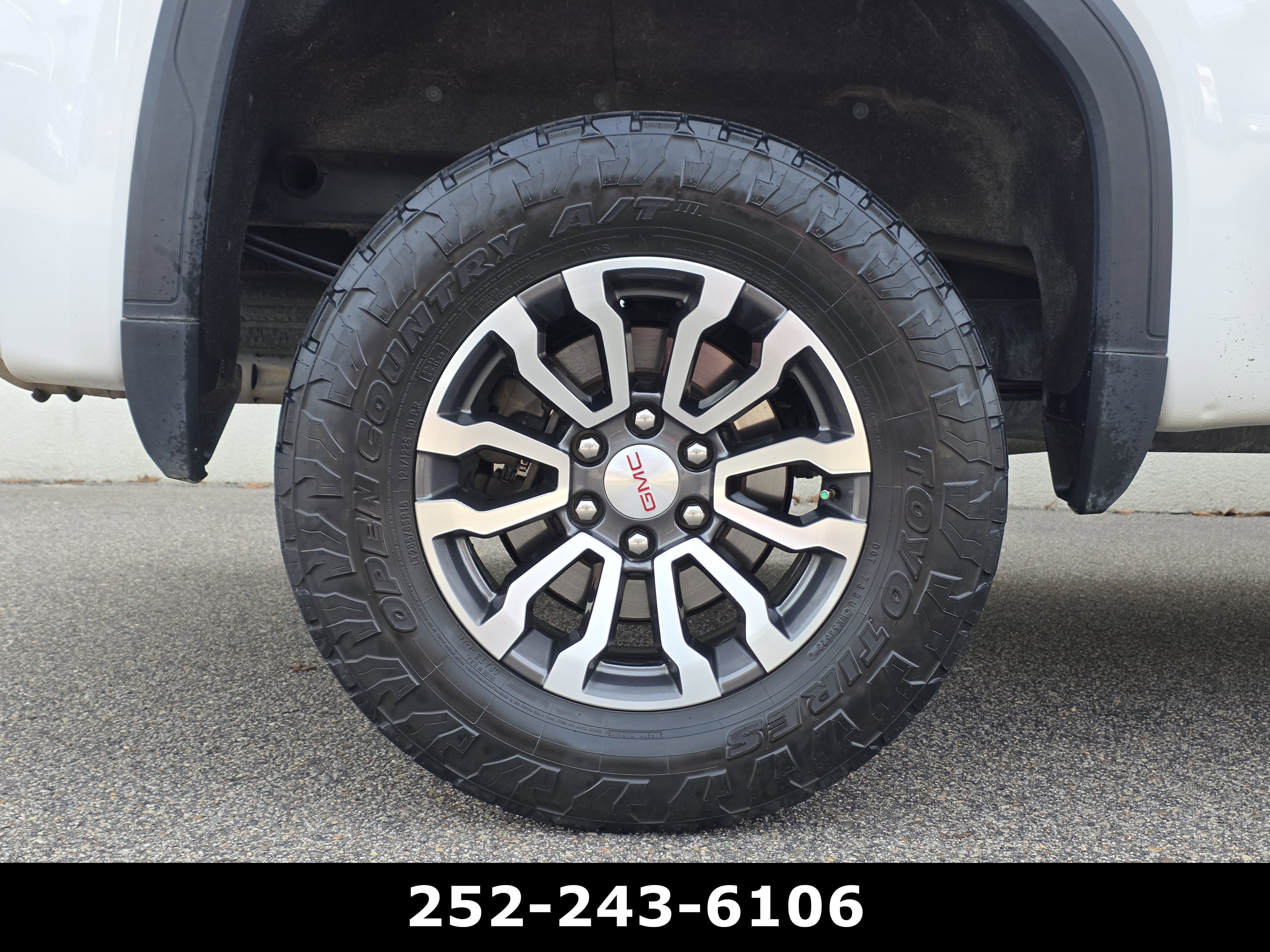 2021 GMC Sierra 1500 AT4