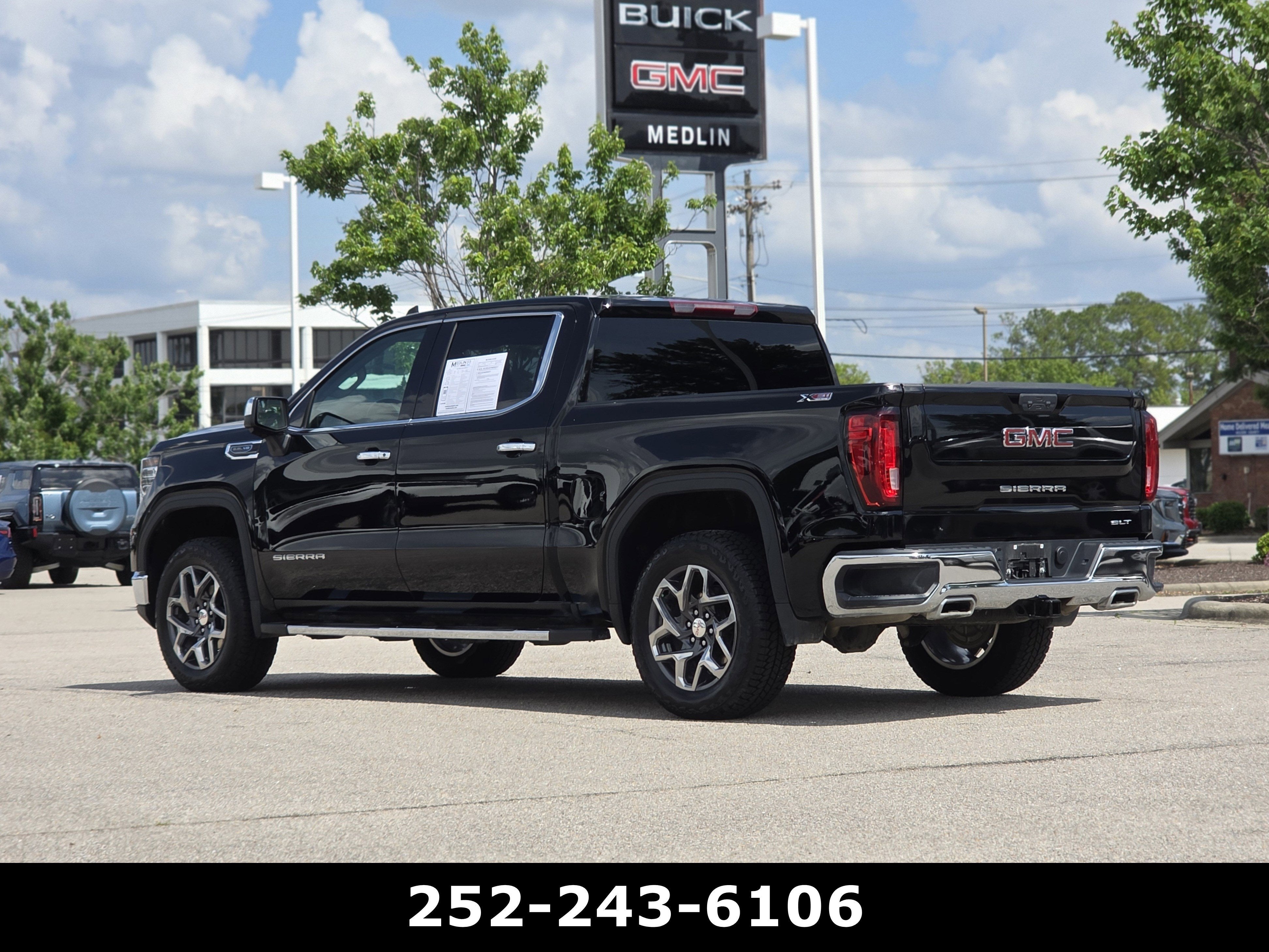 2024 GMC Sierra 1500 SLT