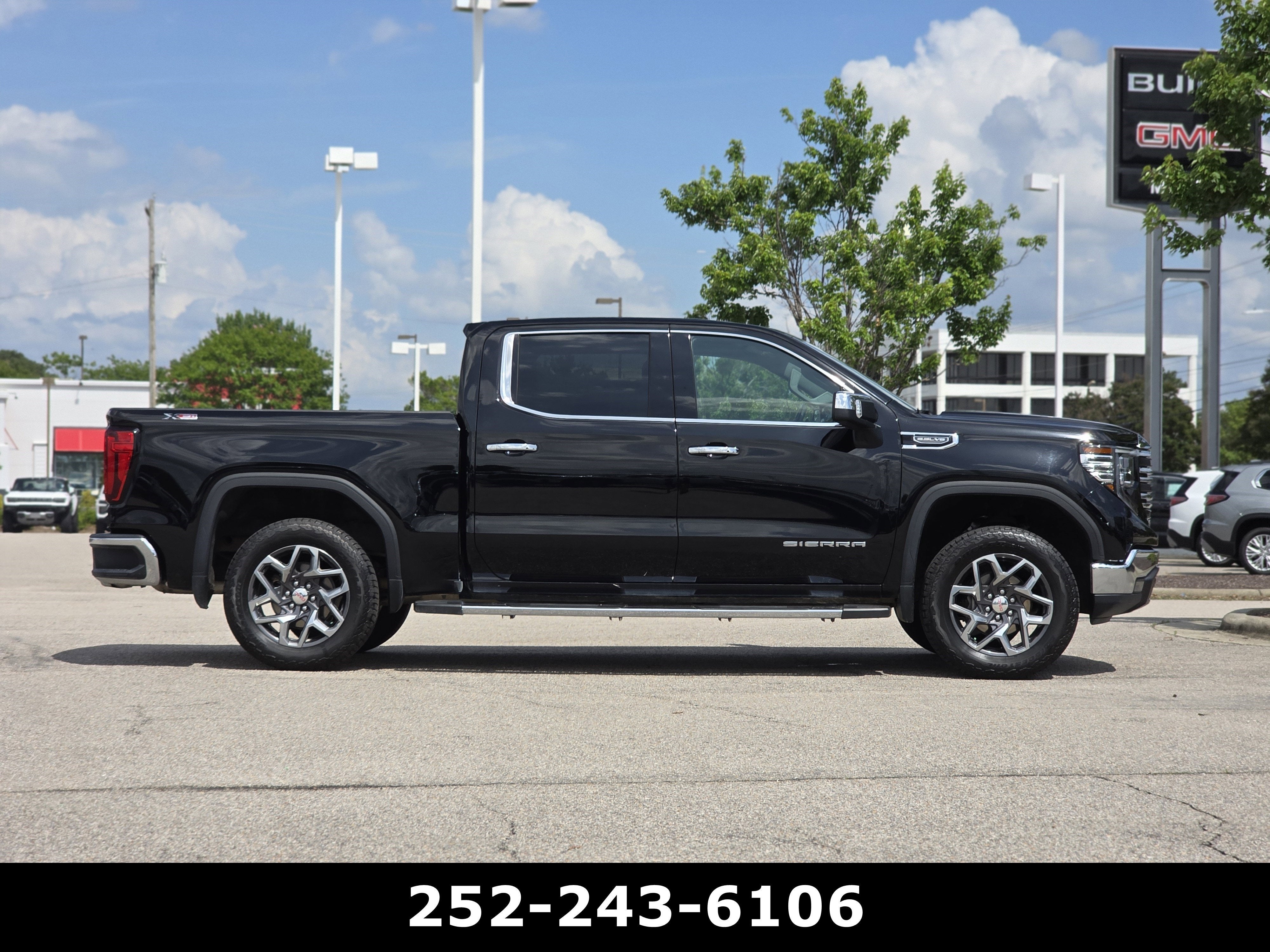 2024 GMC Sierra 1500 SLT