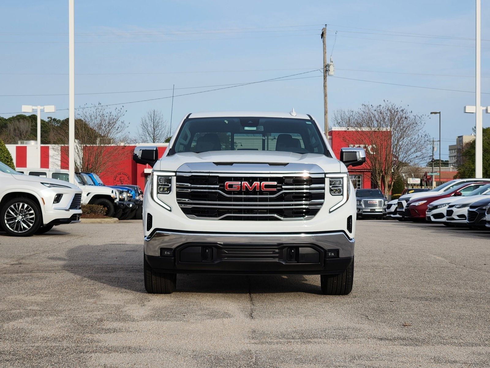 2025 GMC Sierra 1500 SLT