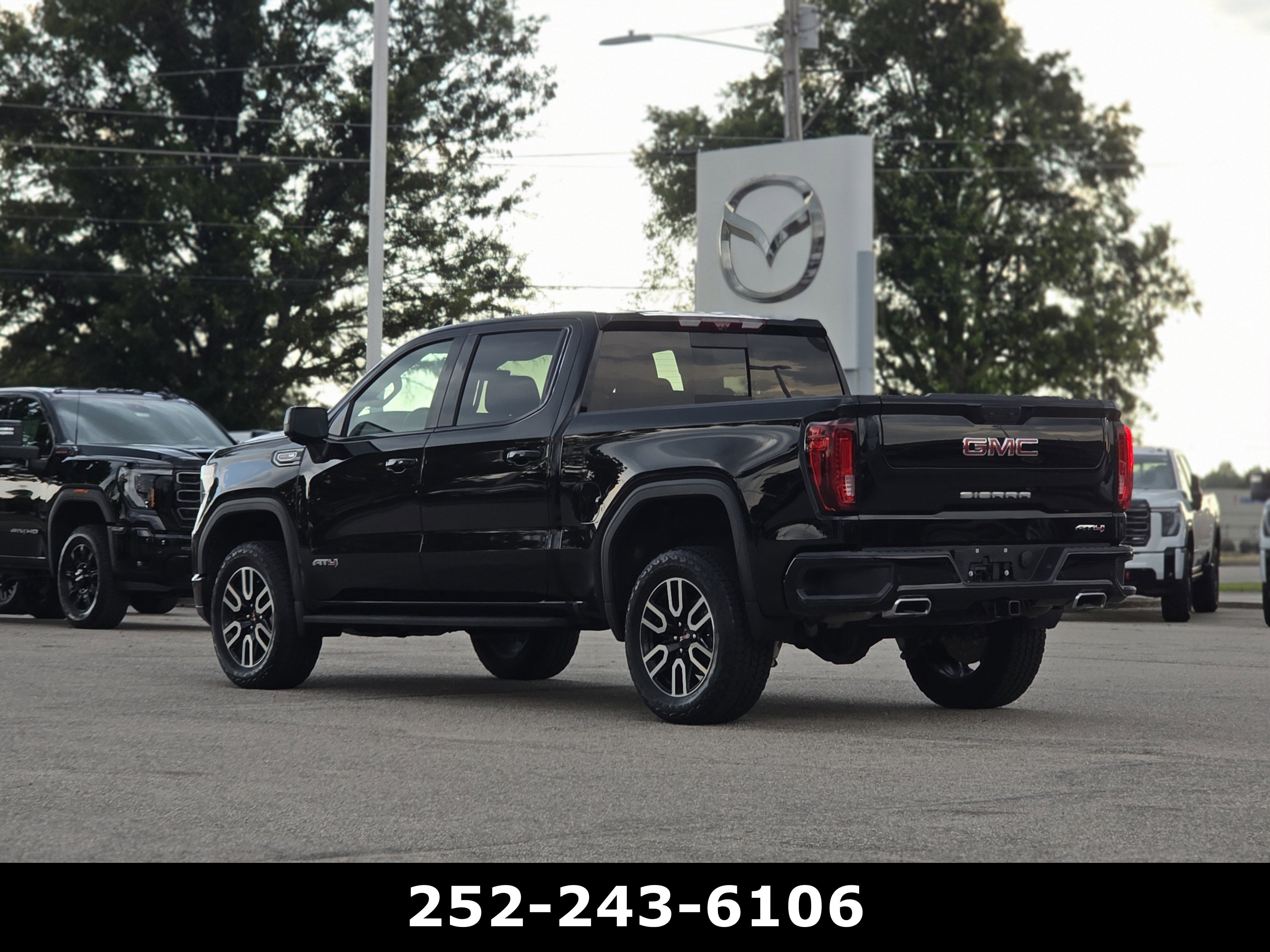 2025 GMC Sierra 1500 AT4