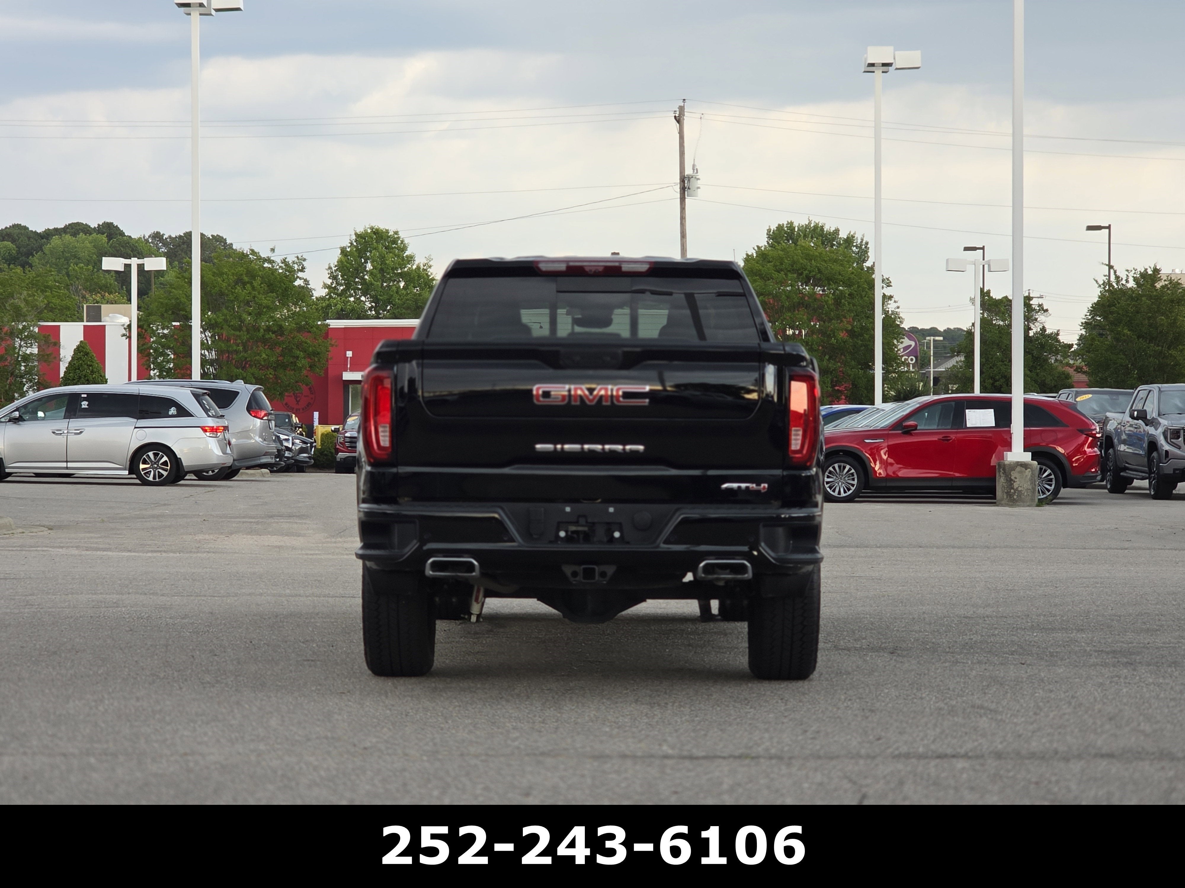 2025 GMC Sierra 1500 AT4