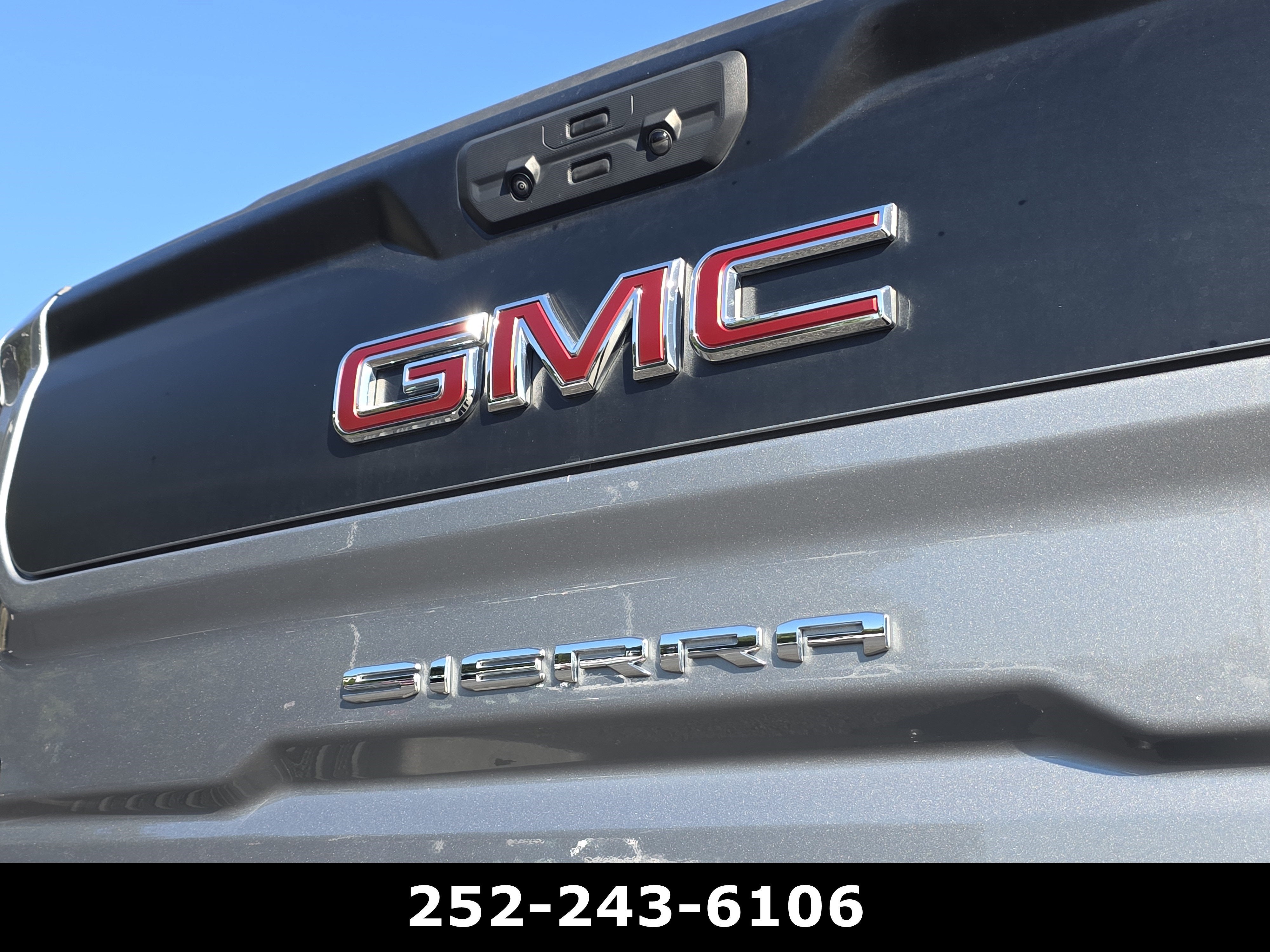 2025 GMC Sierra 1500 AT4X