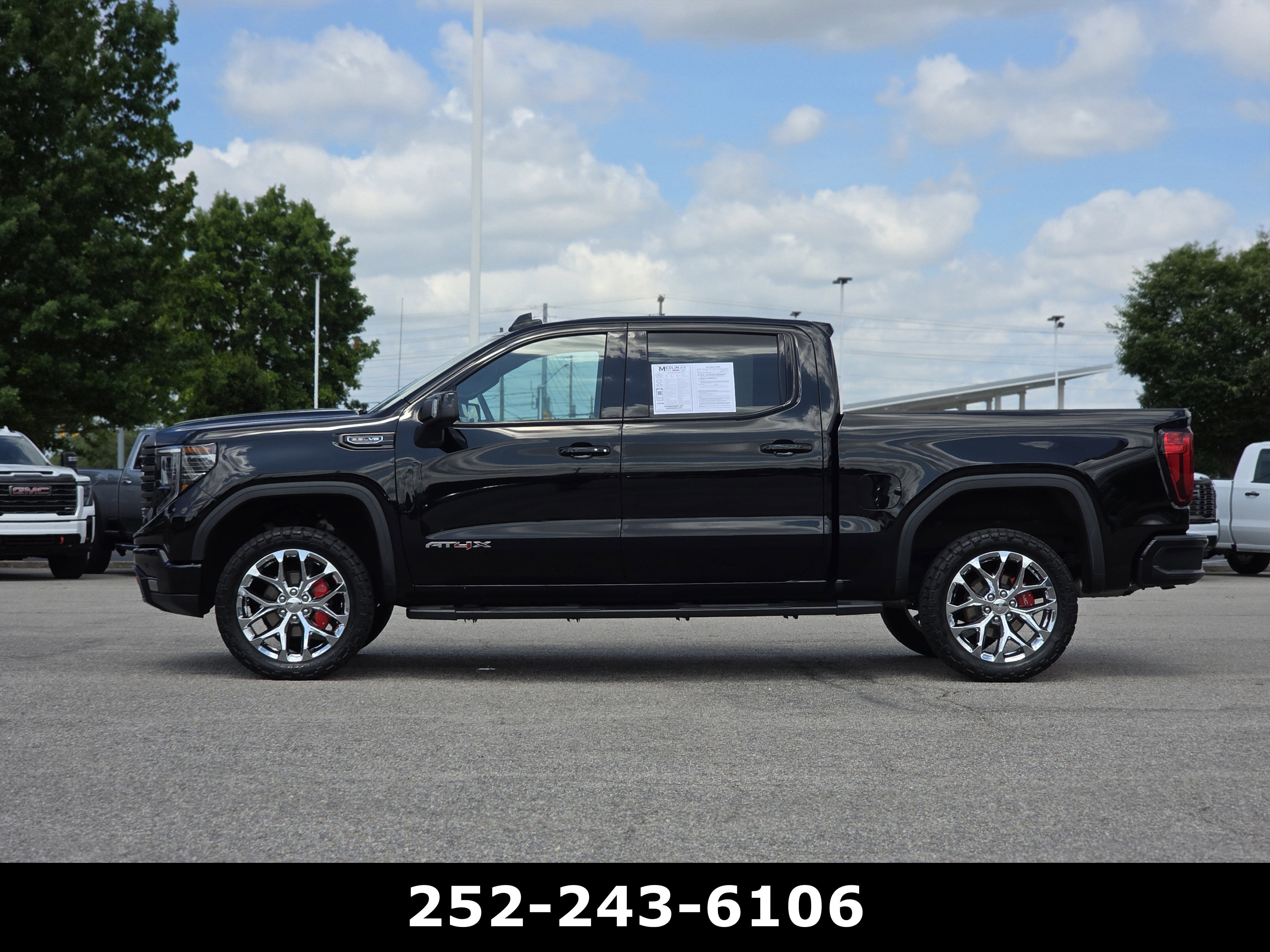 2023 GMC Sierra 1500 AT4X