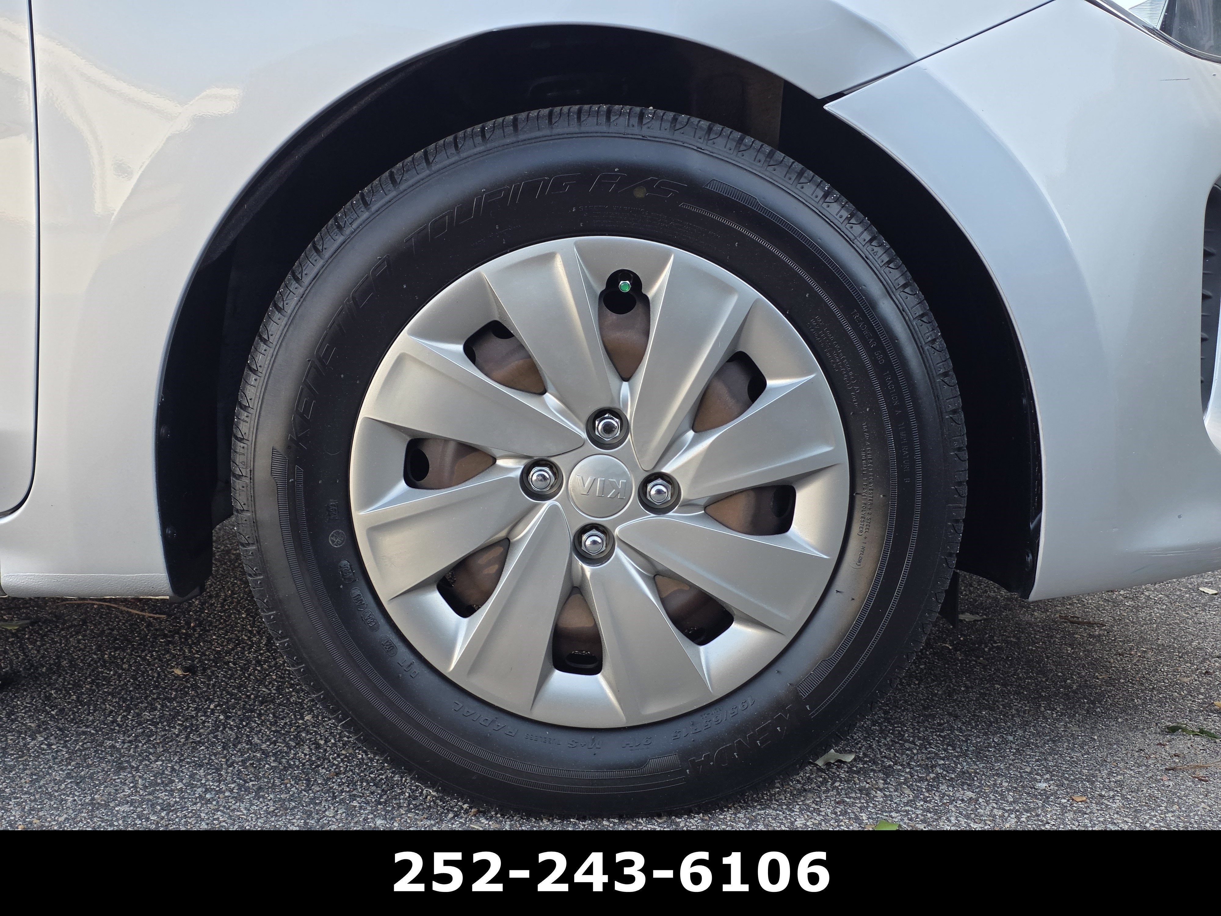 2018 Kia Rio 5-Door LX