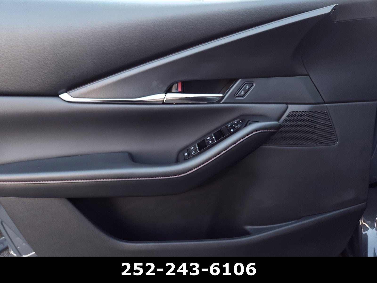 2025 Mazda Mazda CX-30 2.5 S Carbon Edition