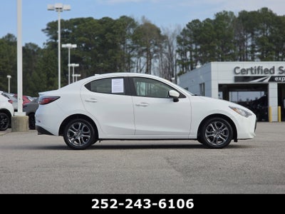 2019 Toyota Yaris Sedan L