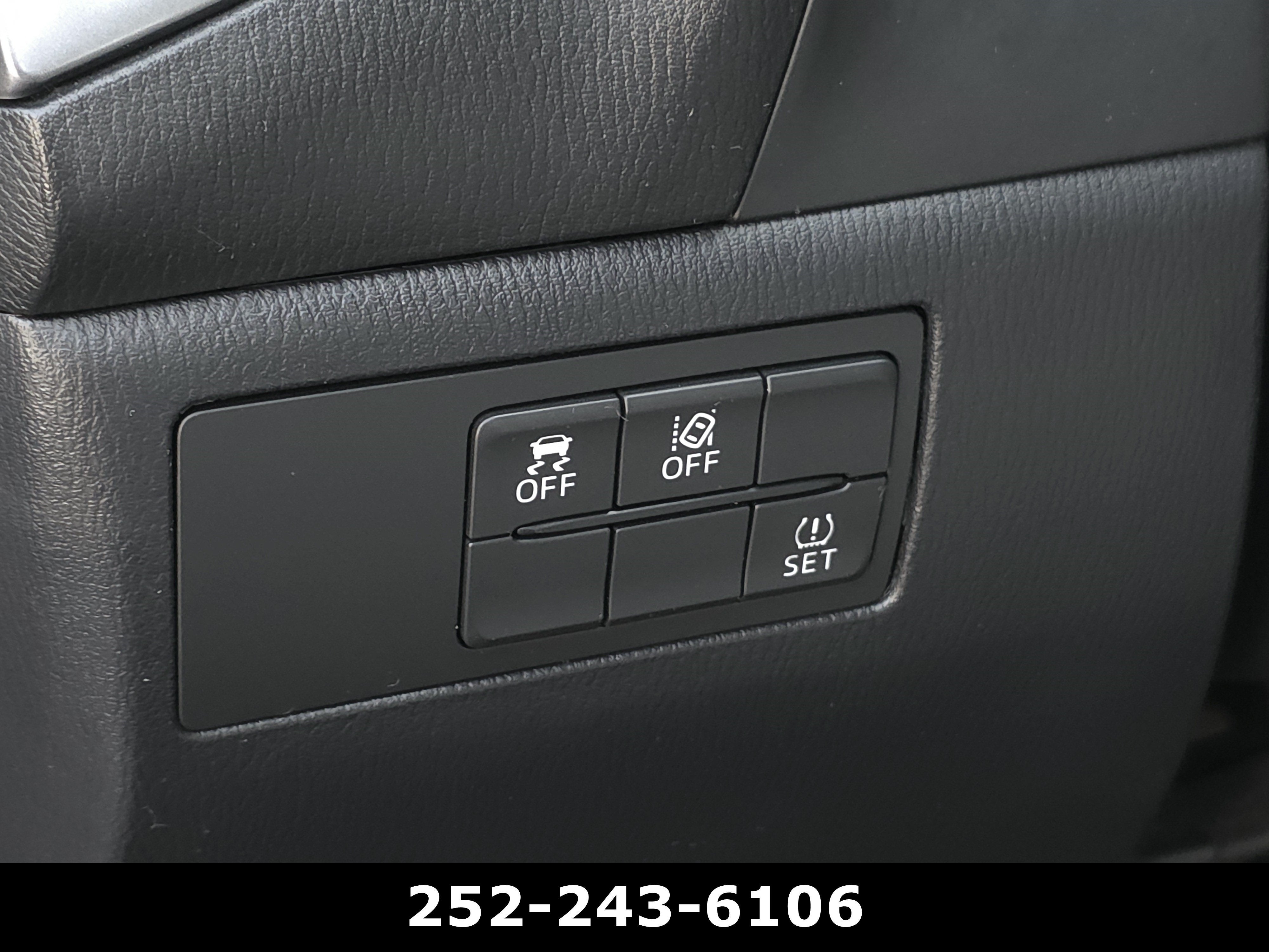 2017 Mazda Mazda3 5-Door Grand Touring