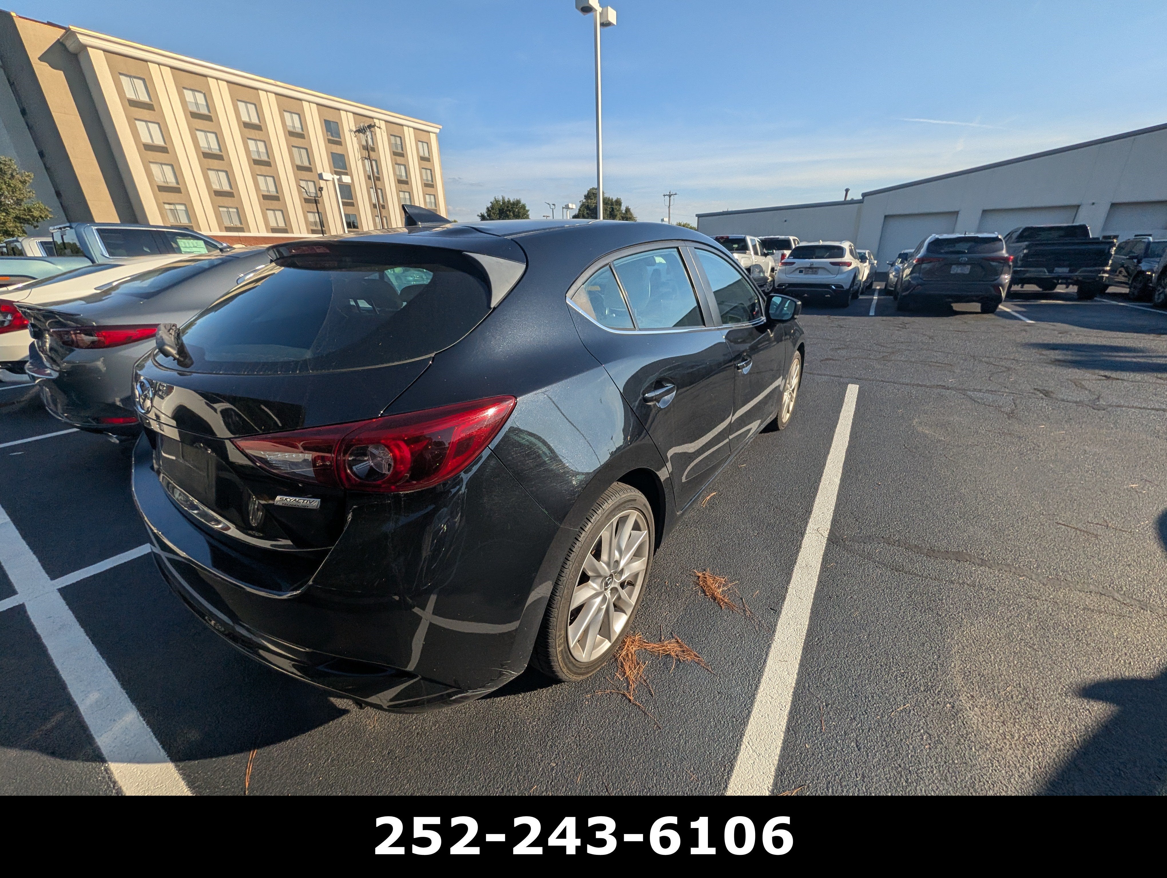 2017 Mazda Mazda3 5-Door Grand Touring