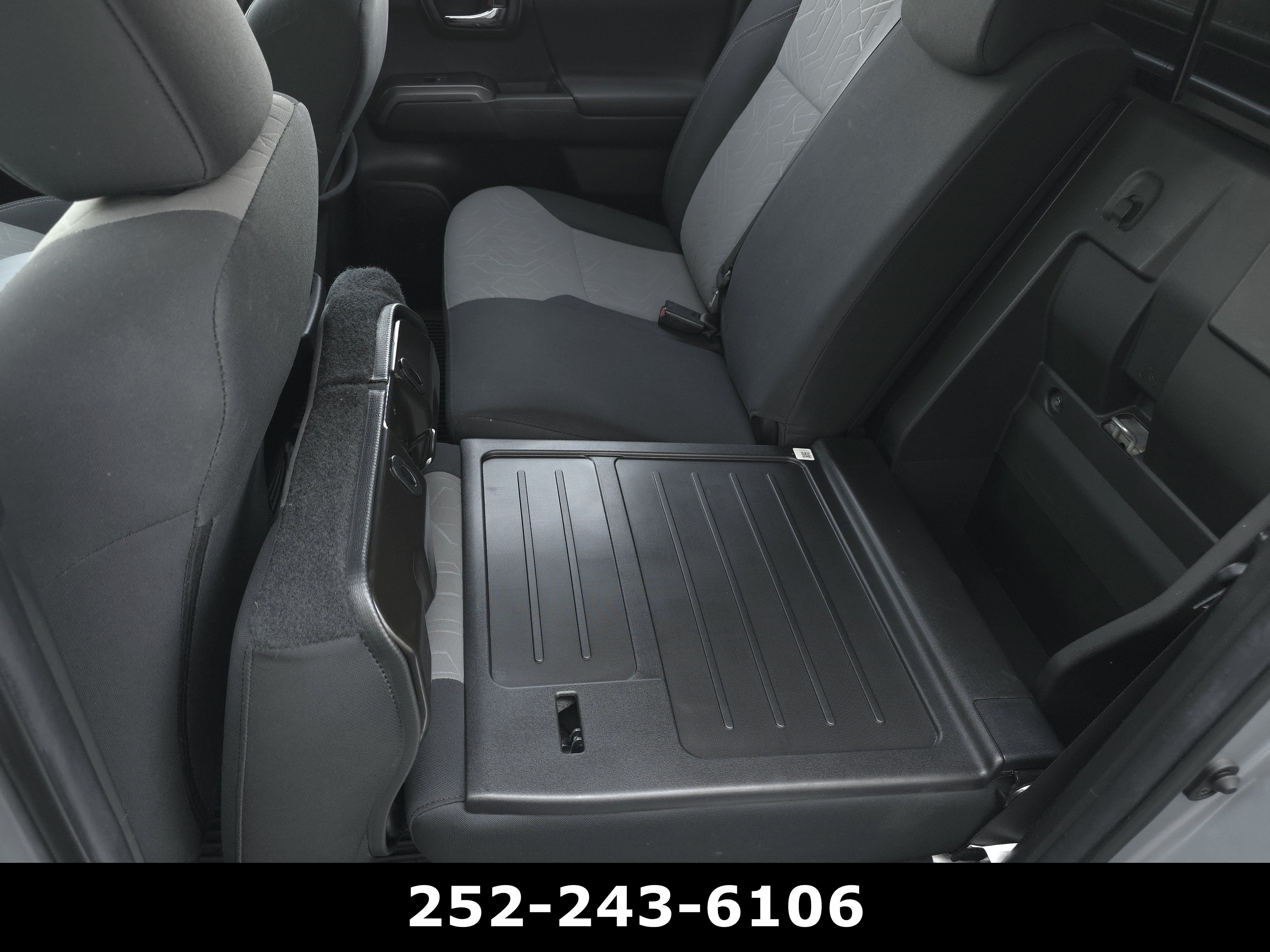 2022 Toyota Tacoma 4WD SR