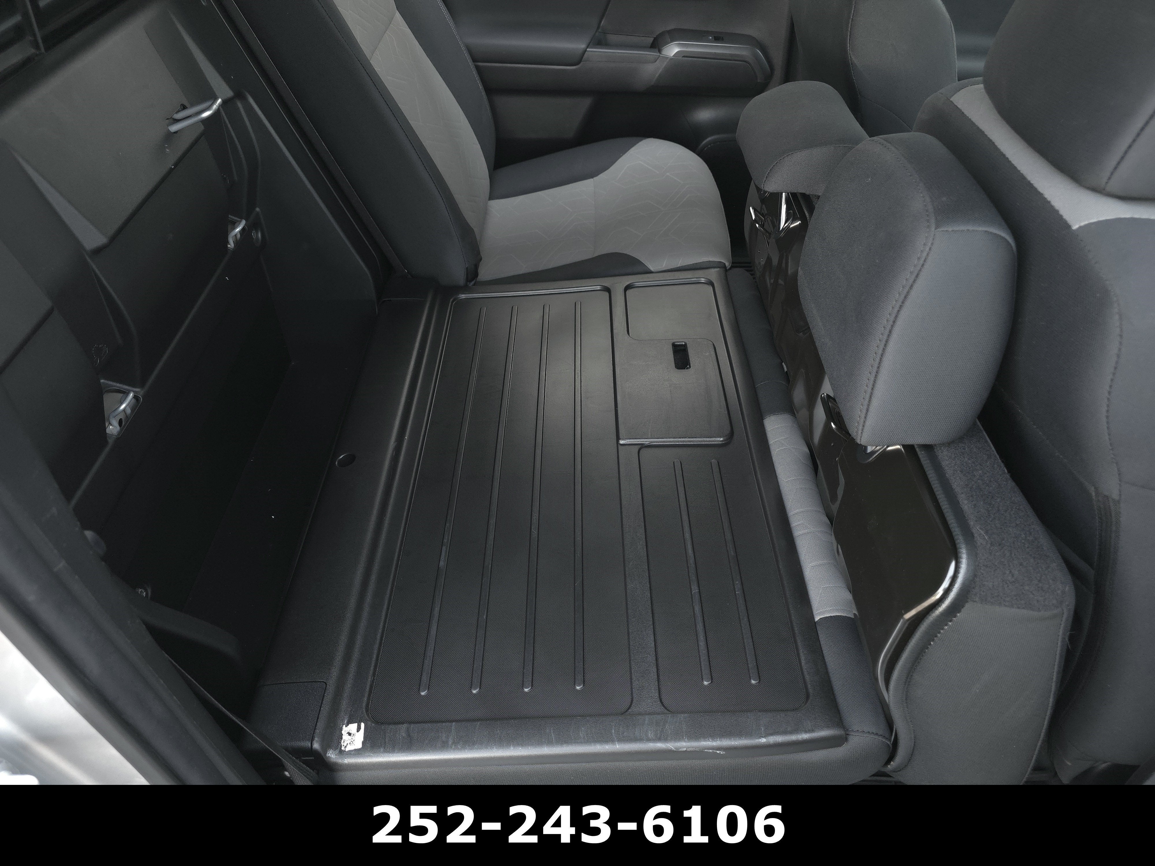2022 Toyota Tacoma 4WD SR