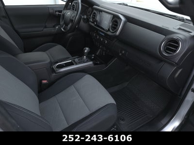 2022 Toyota Tacoma 4WD SR