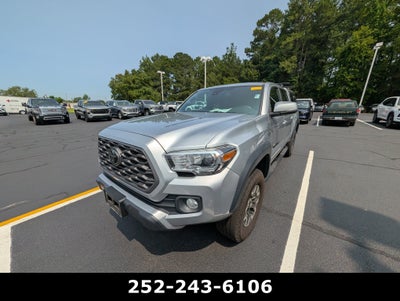 2022 Toyota Tacoma 4WD SR