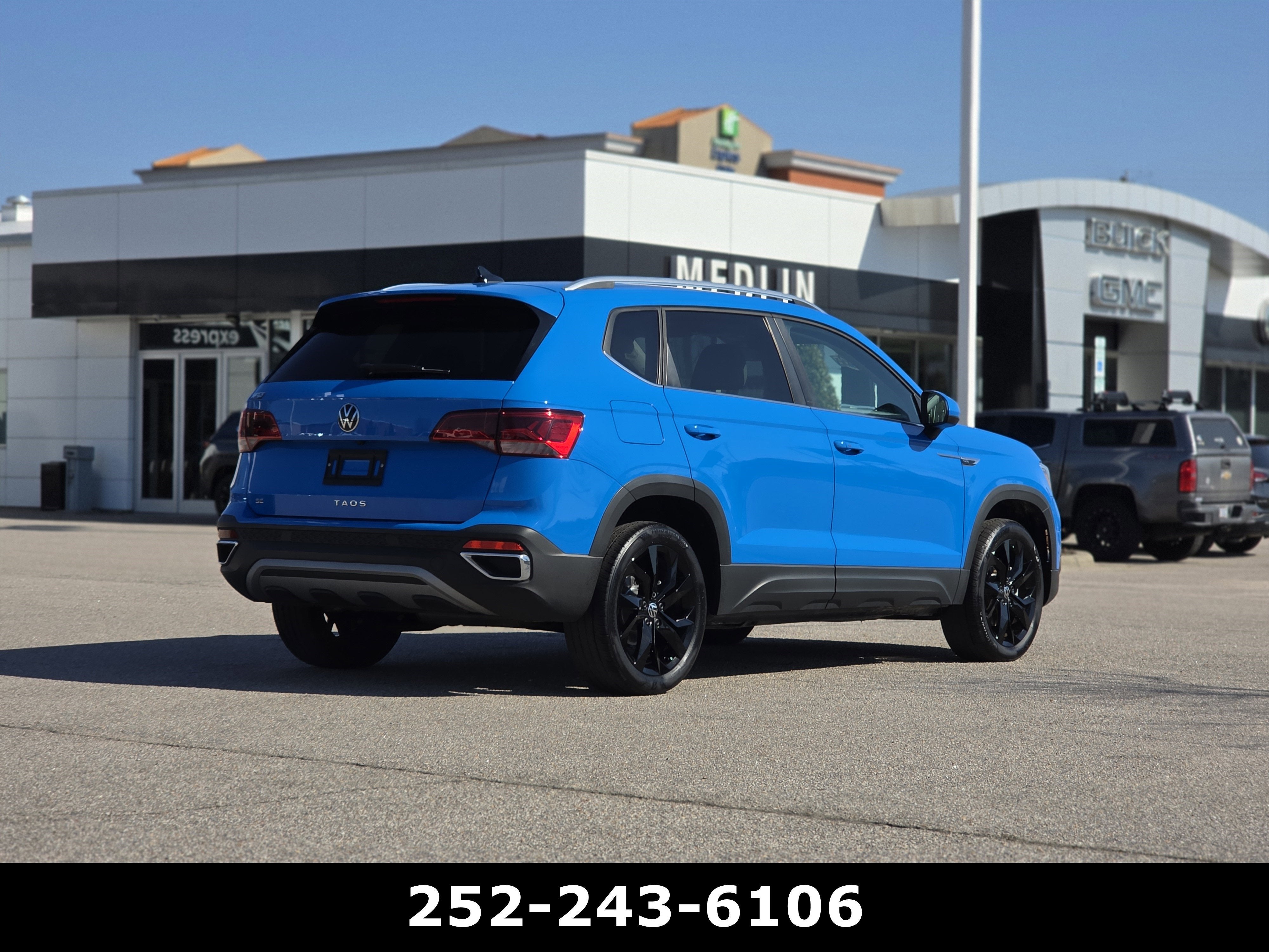 2024 Volkswagen Taos SE