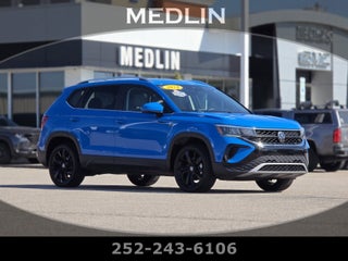 2024 Volkswagen Taos SE