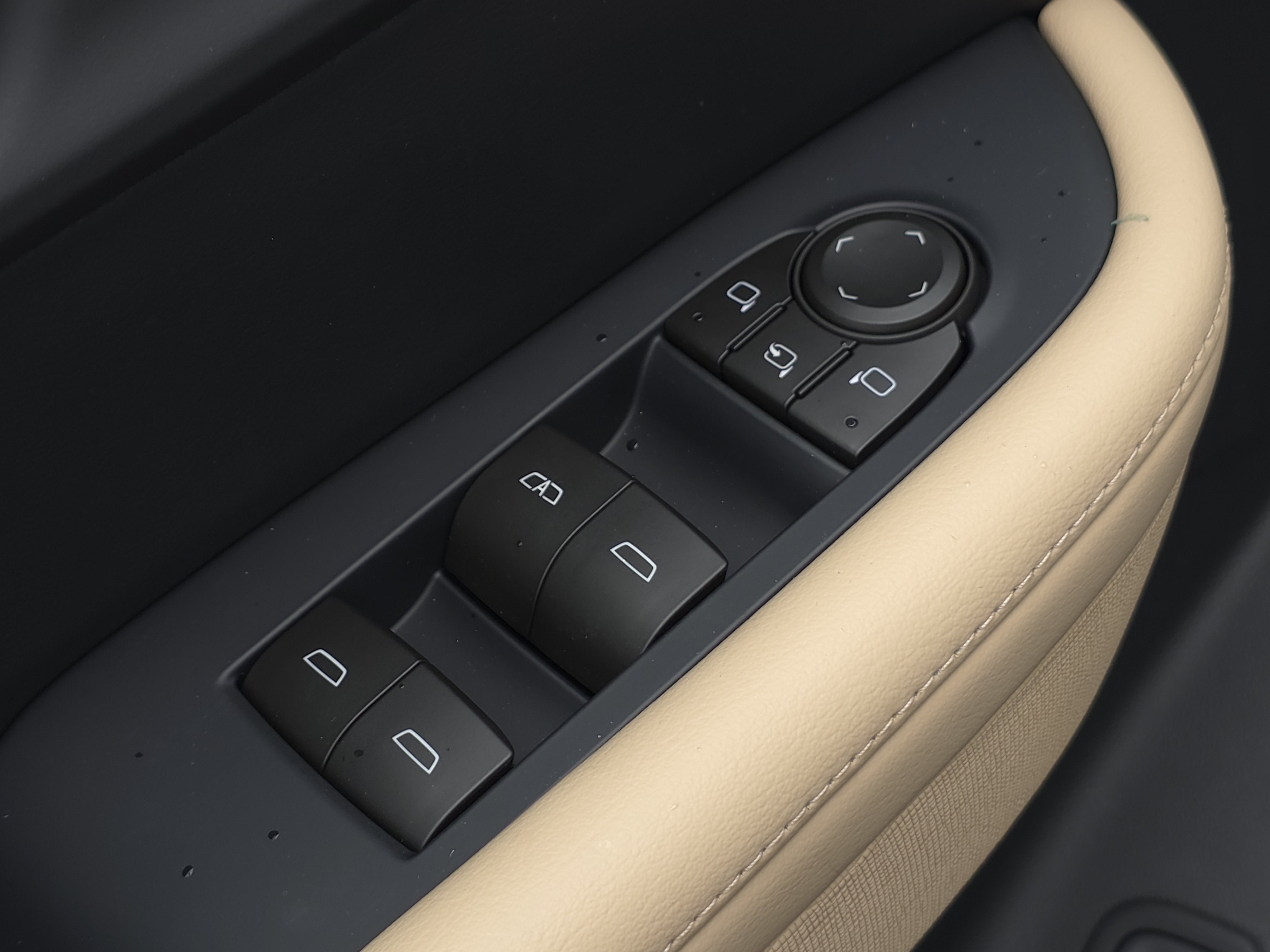 2026 Buick Enclave Preferred - Photo 28