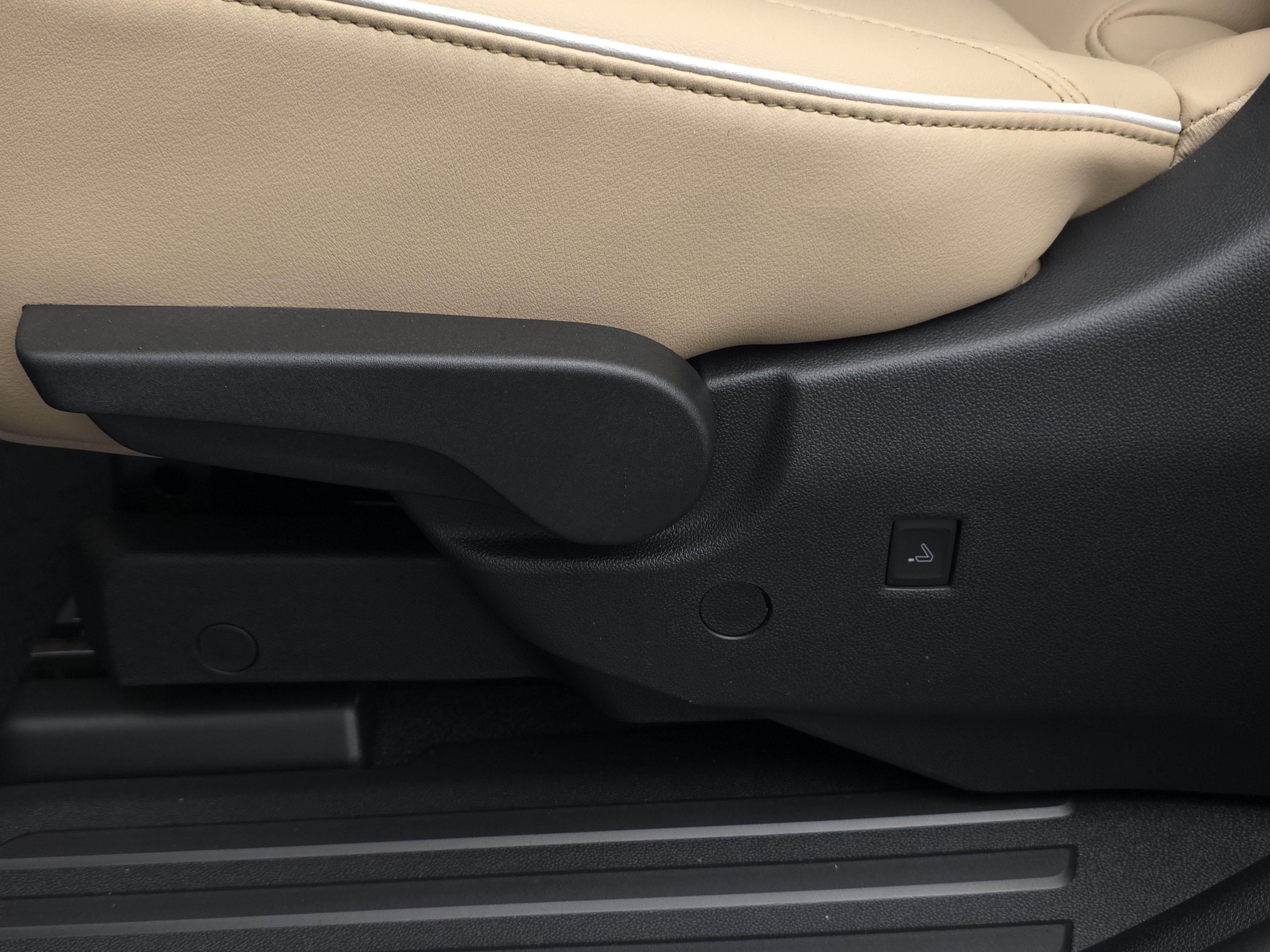 2026 Buick Enclave Preferred - Photo 34