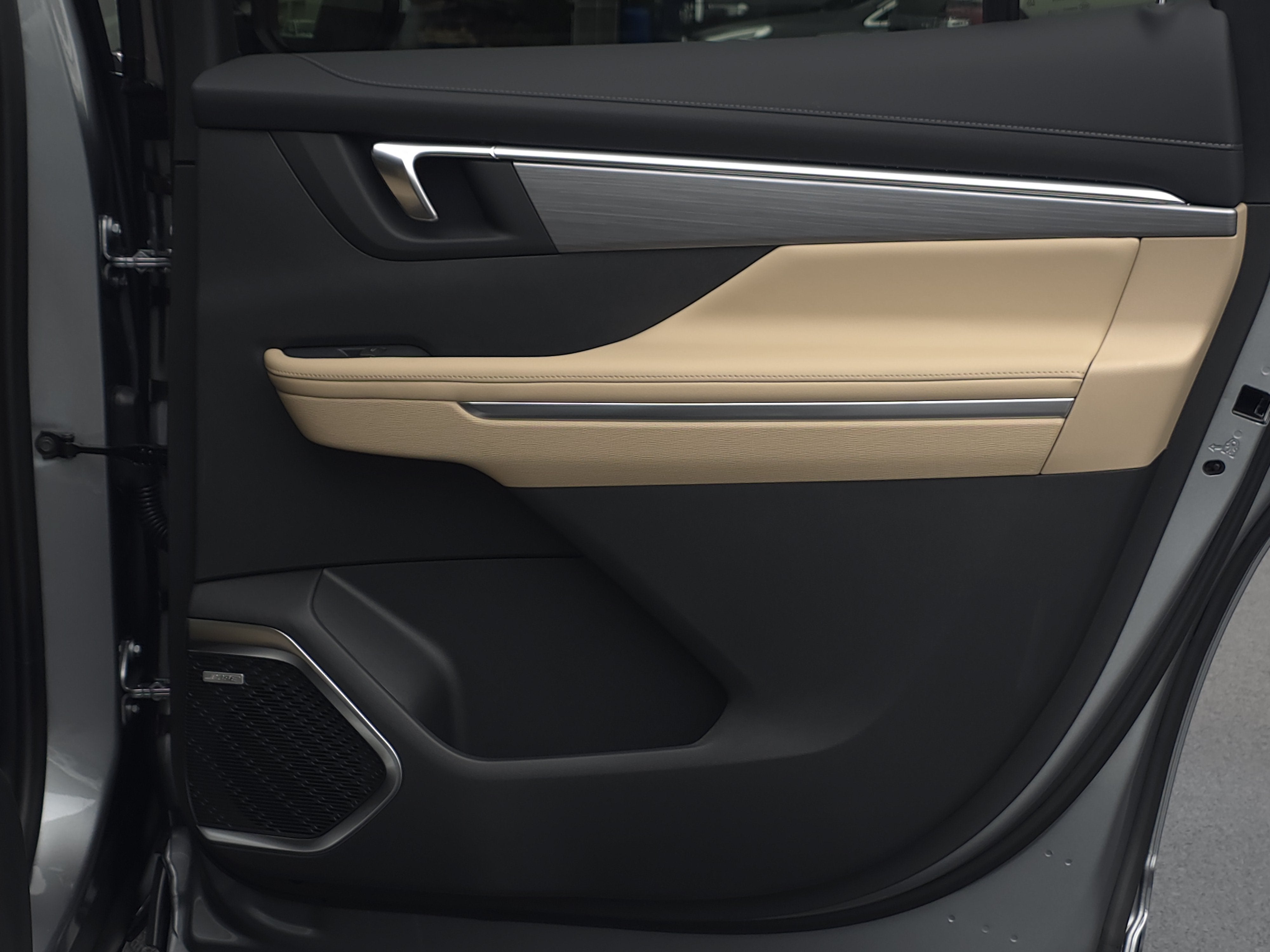 2026 Buick Enclave Preferred - Photo 47