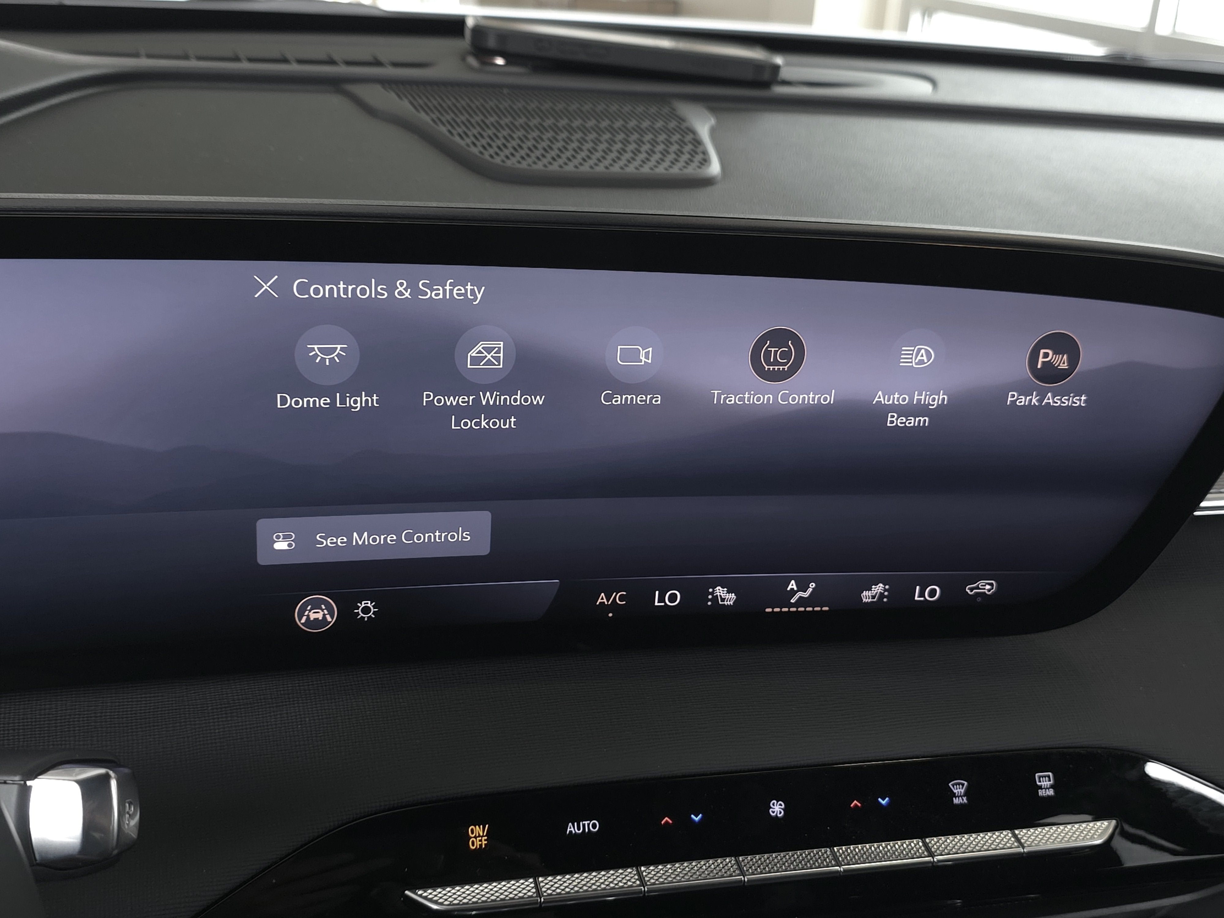 2026 Buick Enclave Sport Touring - Photo 17