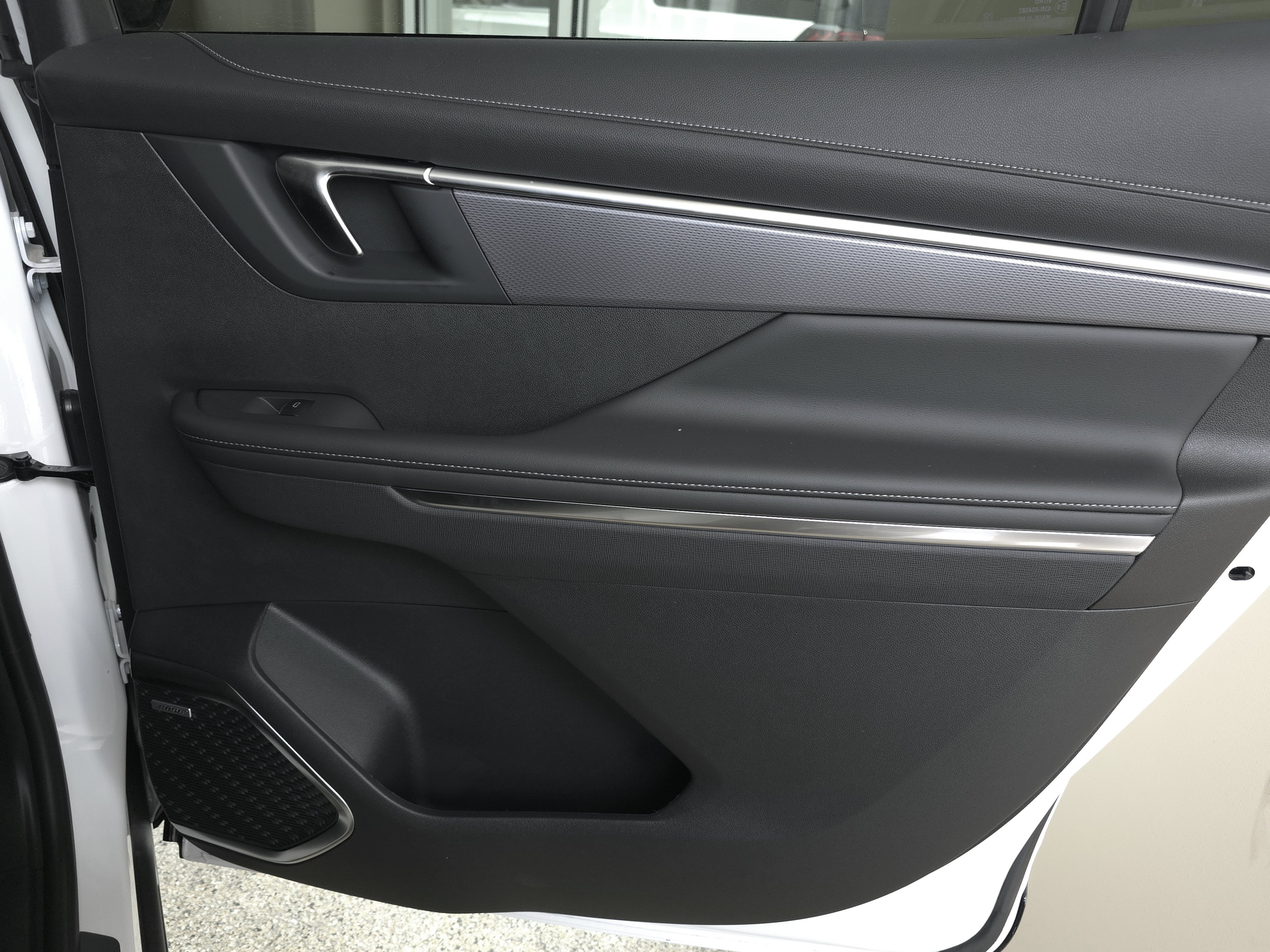 2026 Buick Enclave Sport Touring - Photo 38