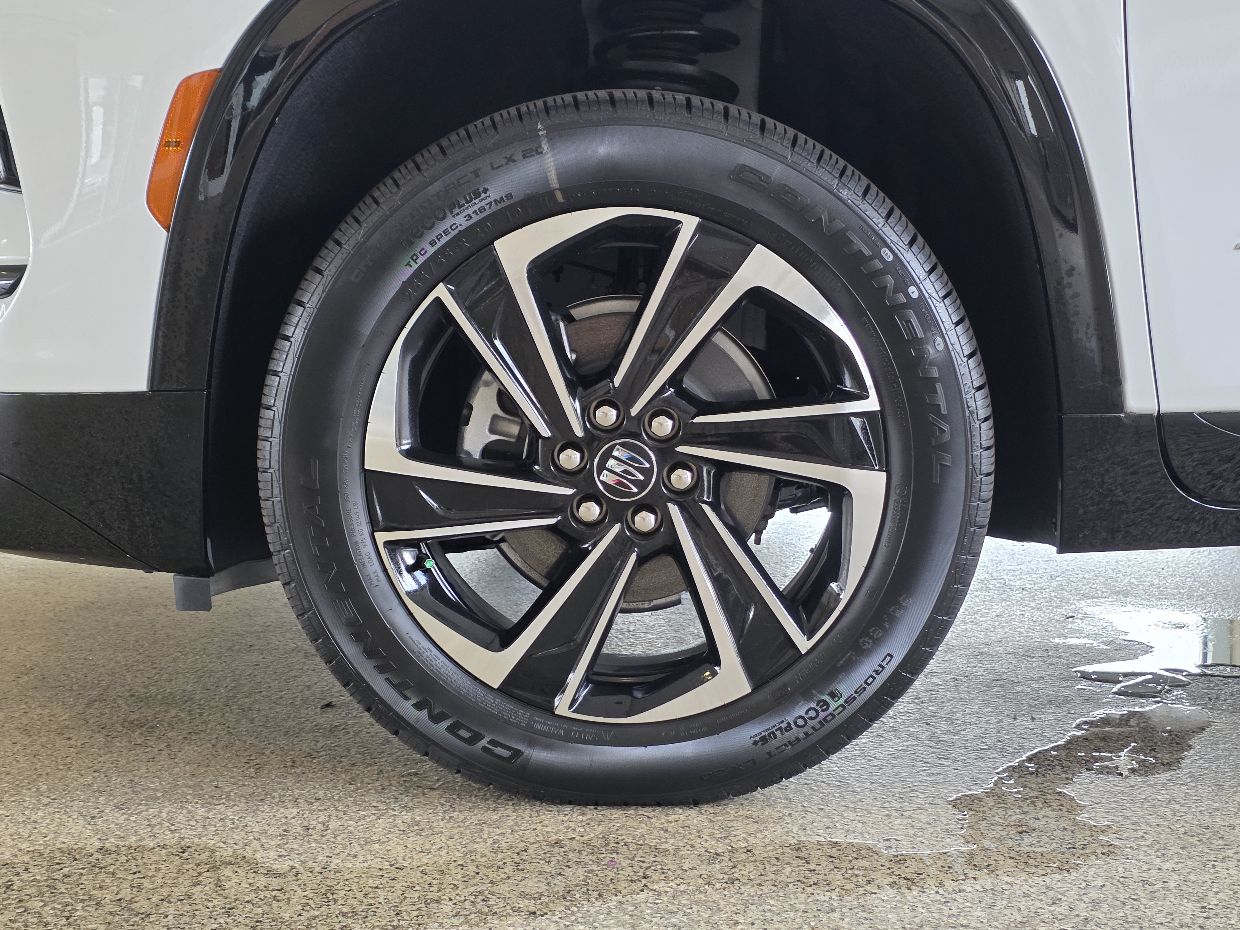 2026 Buick Enclave Sport Touring - Photo 44