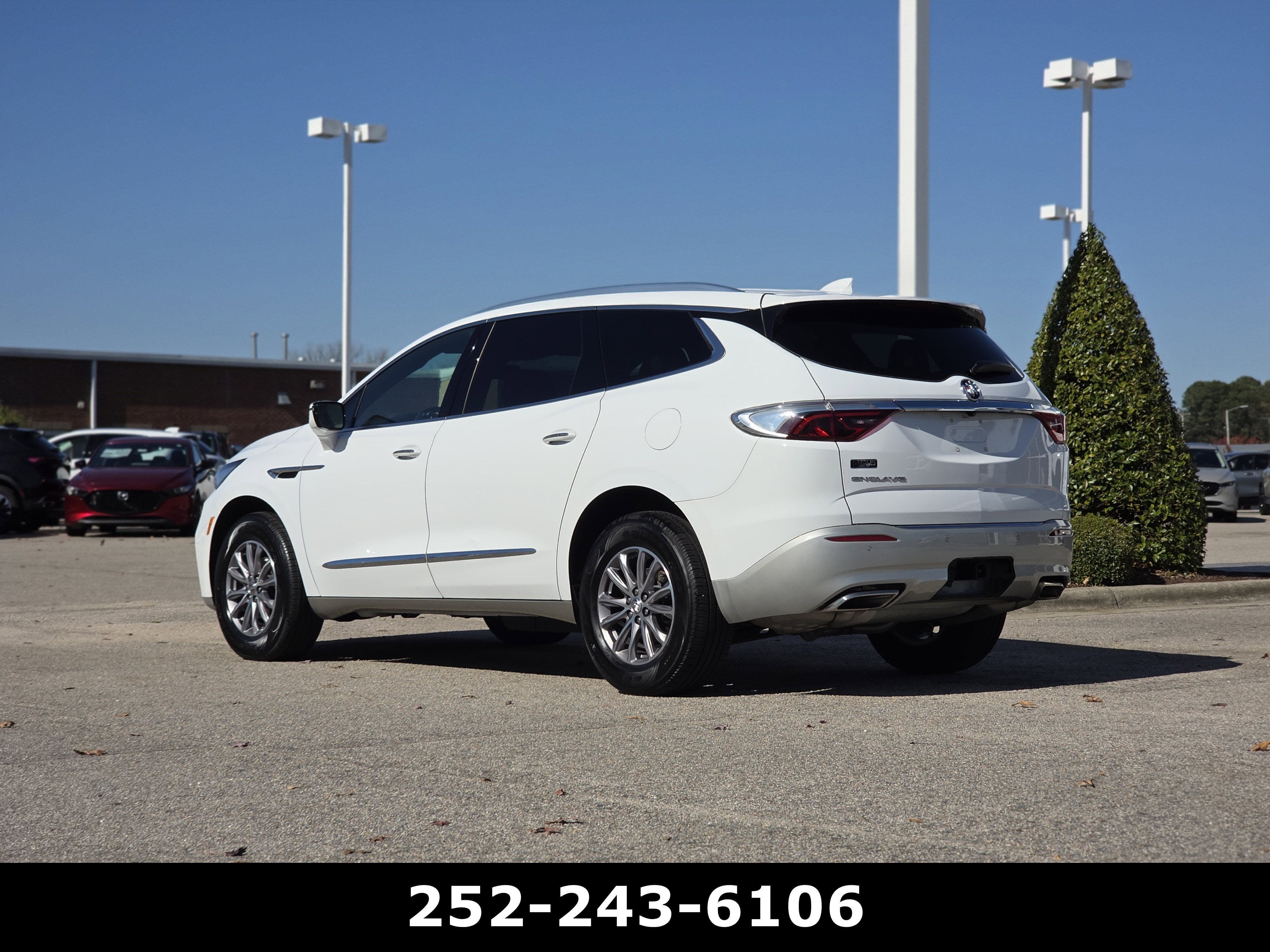 2023 Buick Enclave Essence