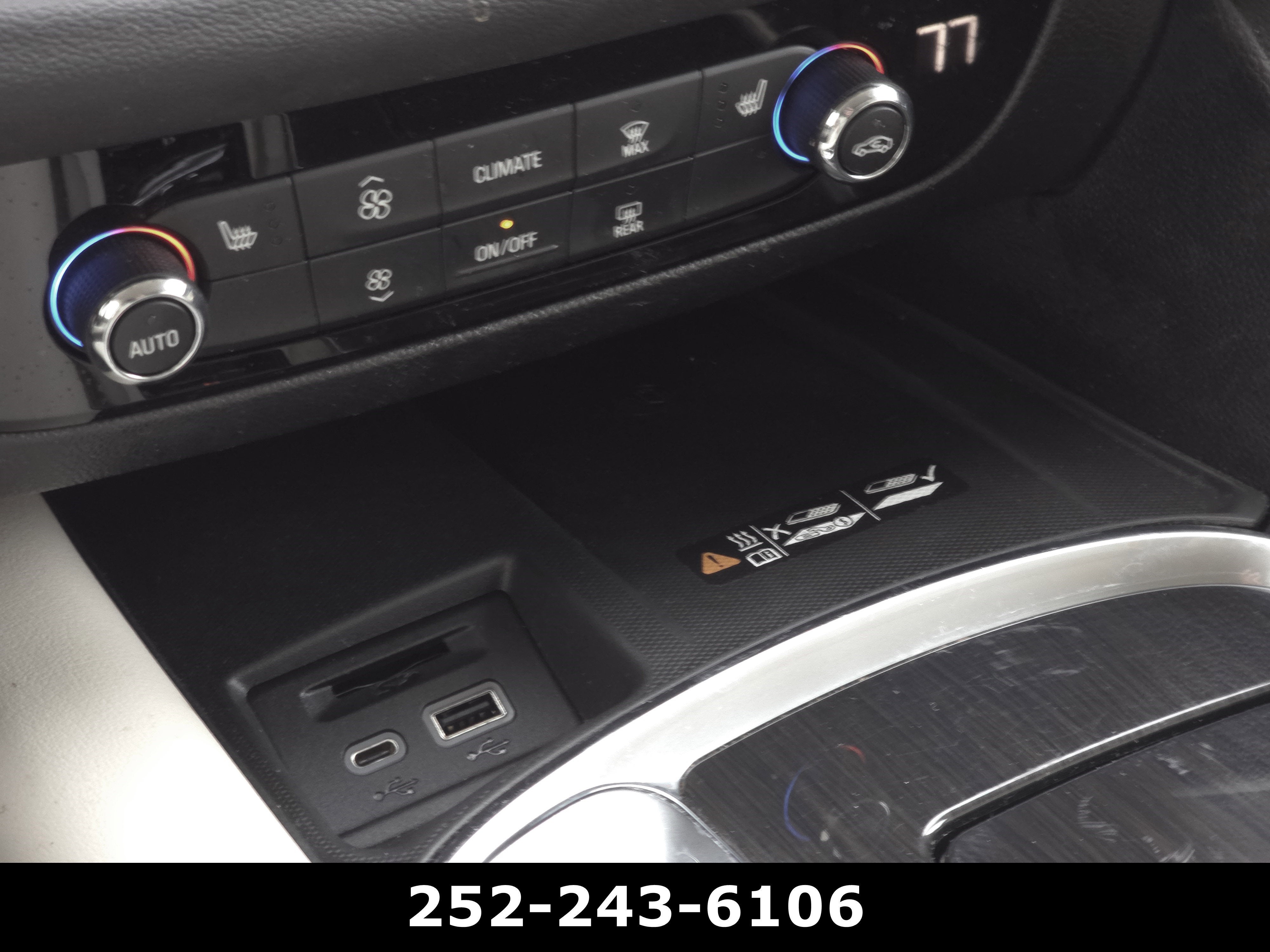 2023 Buick Enclave Essence